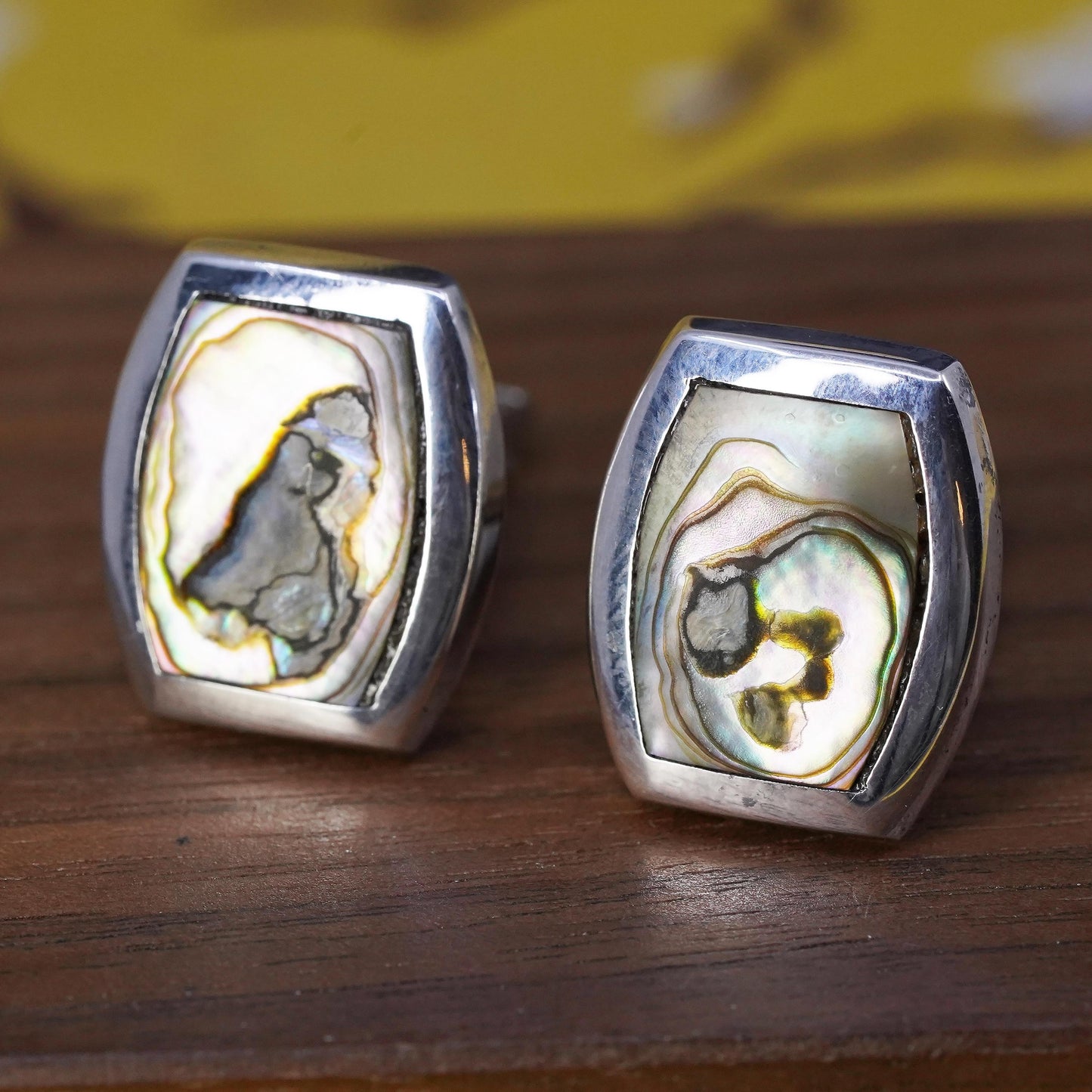 Vintage Mexican handmade sterling silver cufflink, 925 cuff link abalone inlay