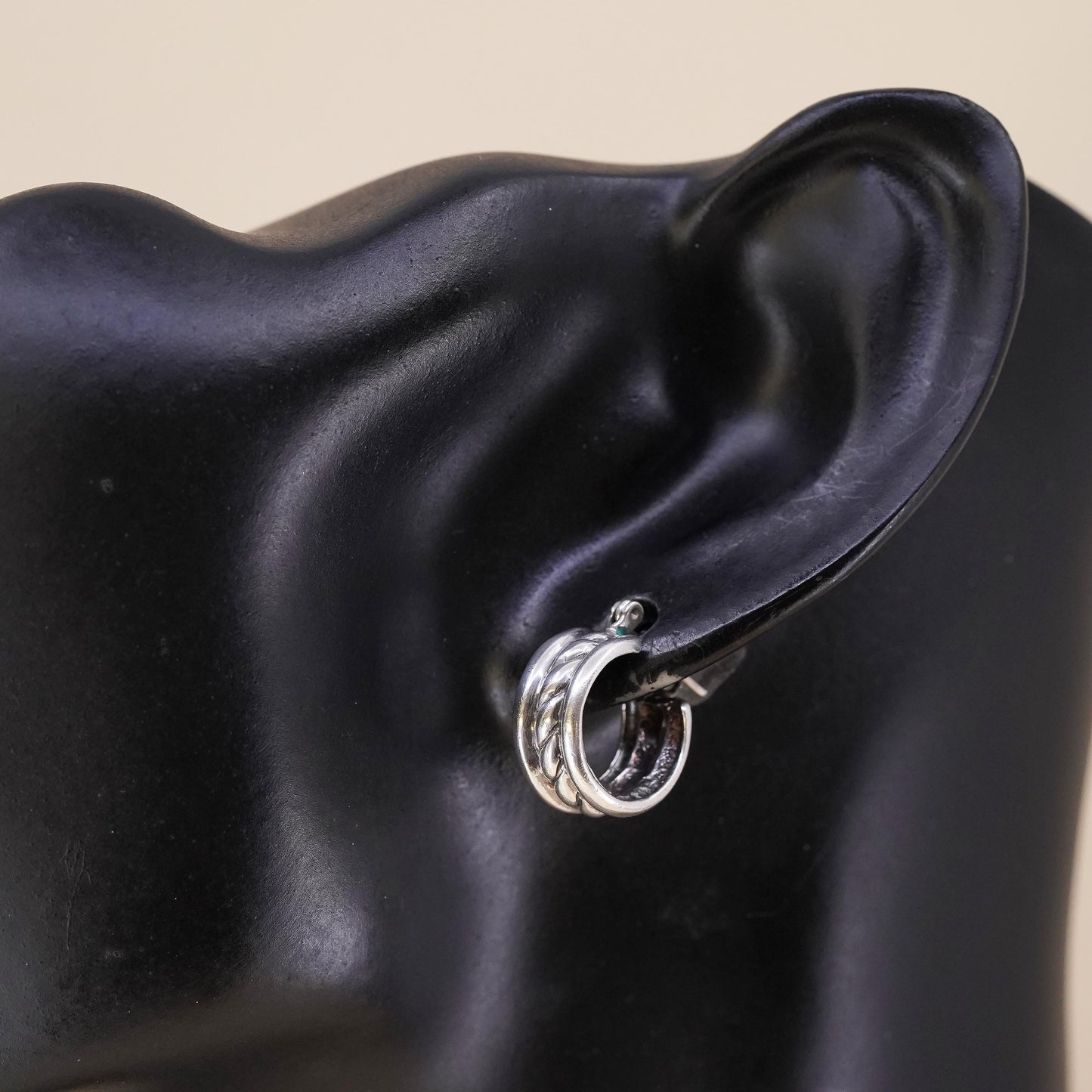 0.5”, Vintage Jezlaine sterling silver single earring, cable primitive hoop