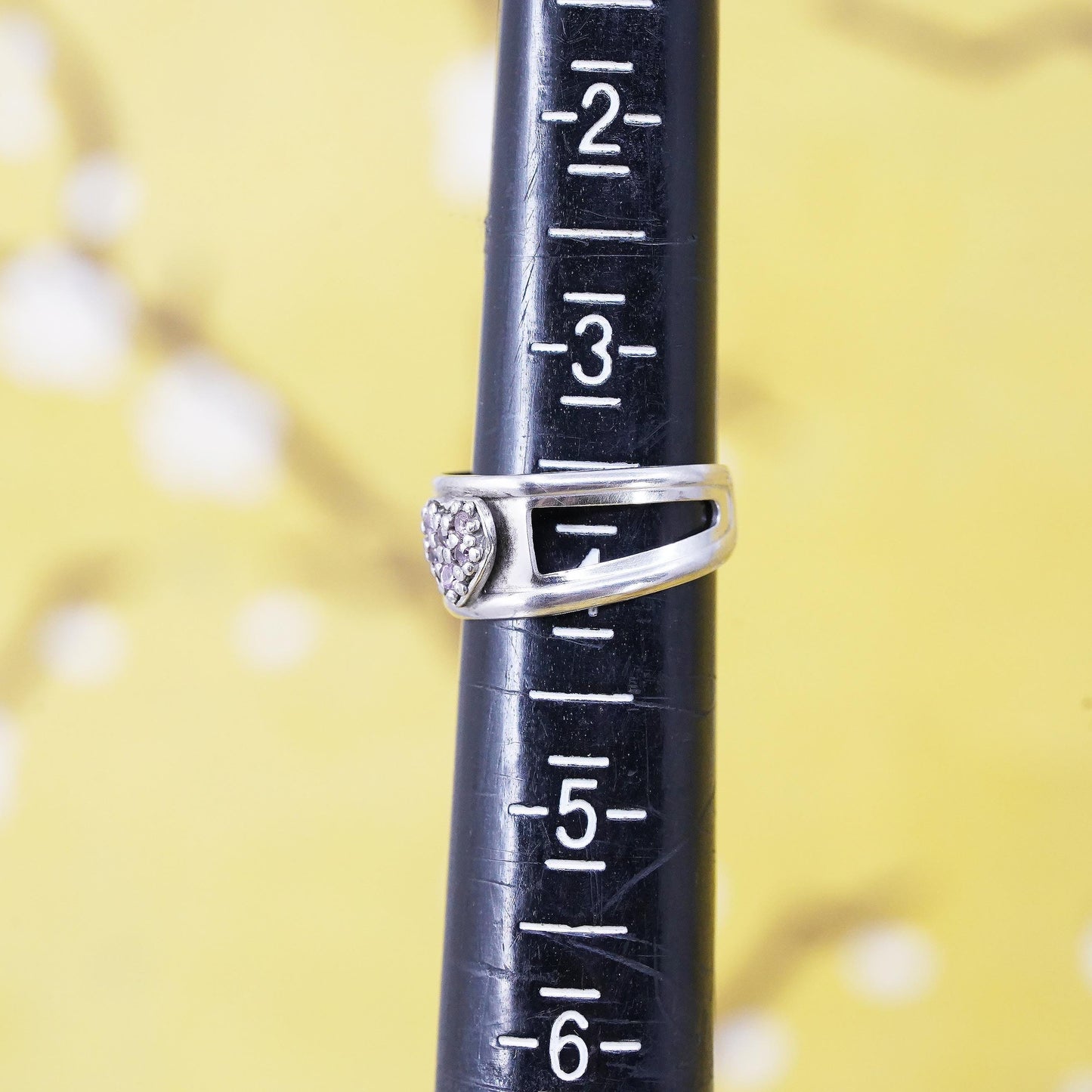 Size 4, Vintage Sterling silver handmade ring, 925 open band with pink cz heart