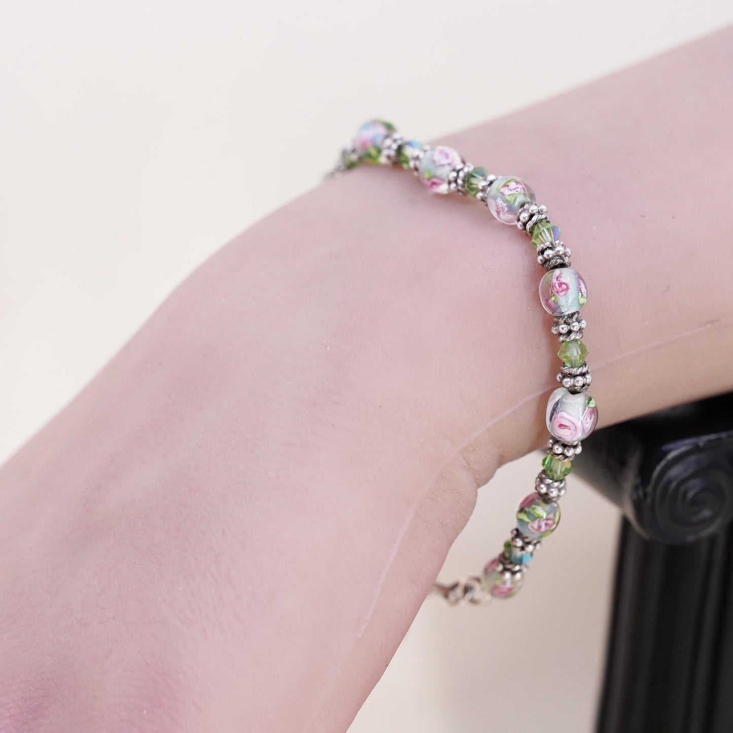 7", vintage 925 Sterling silver handmade bracelet artisan floral glass beads
