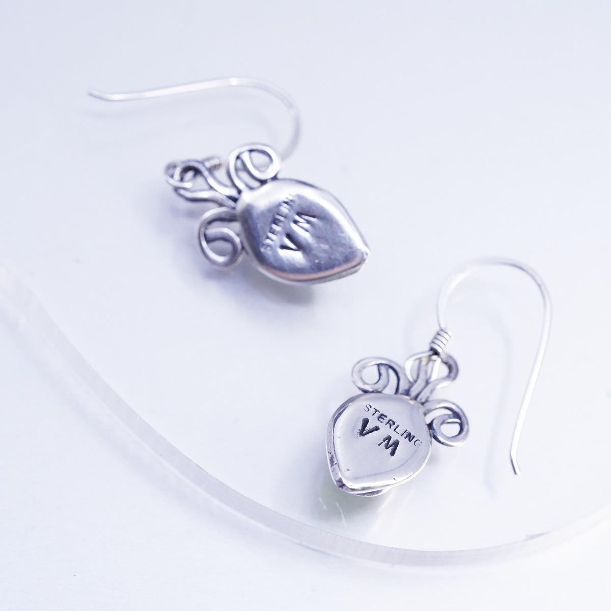 Native American Vernon Mansfield STERLING 925 SILVER teardrop earrings peridot