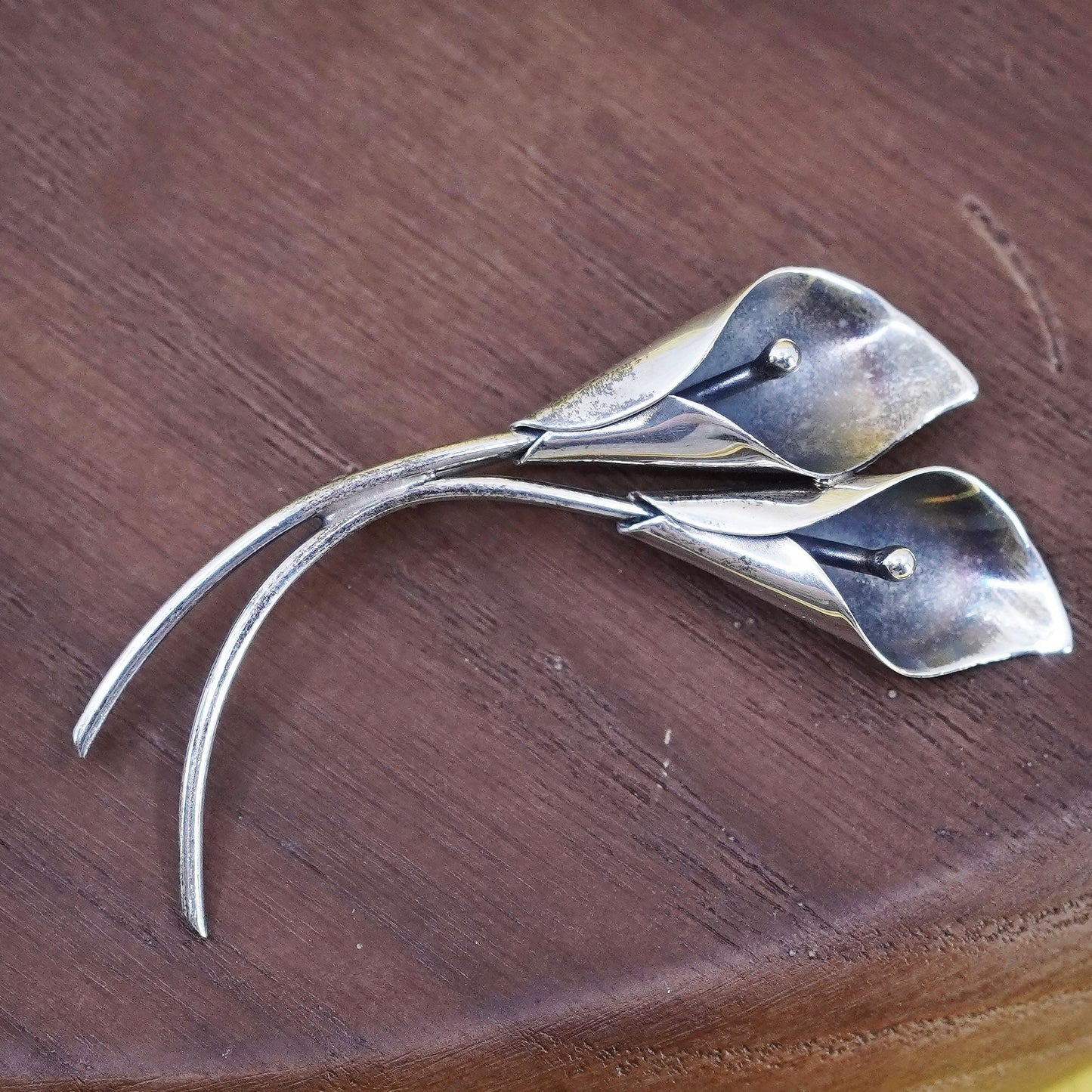 Vintage handmade sterling 925 silver lily flower shaped pin brooch