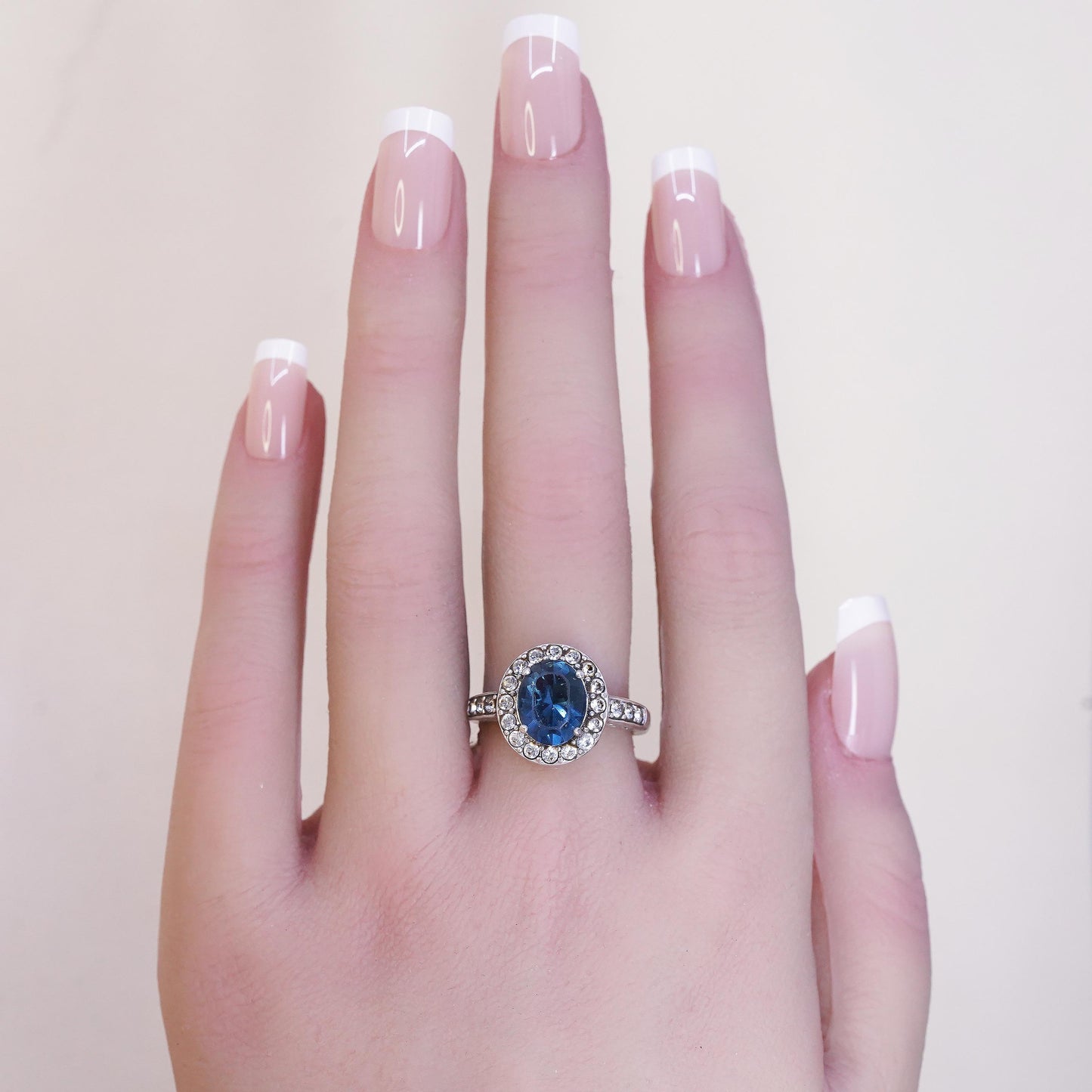 Size 8, vintage sterling 925 silver filigree statement ring with oval topaz cz