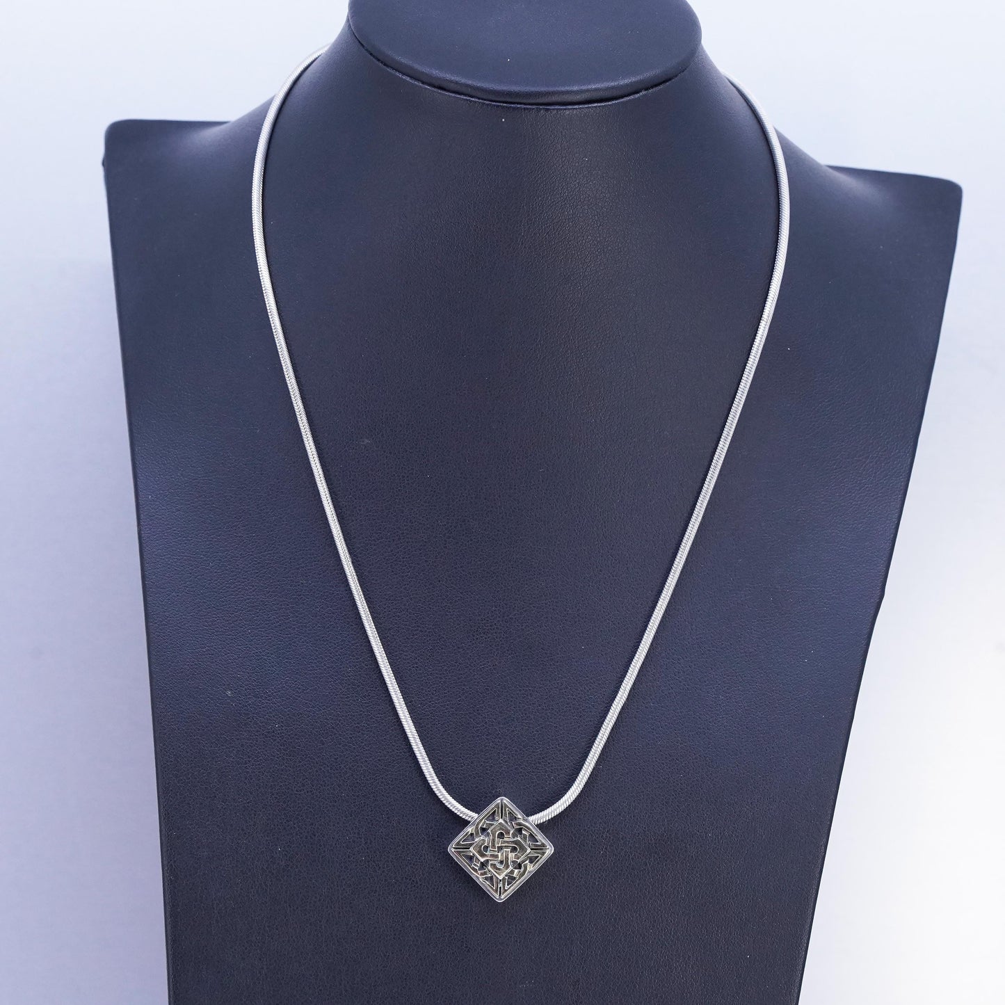 16", DDD Sterling 925 silver necklace 14K yellow gold Irish Celtic knot pendant