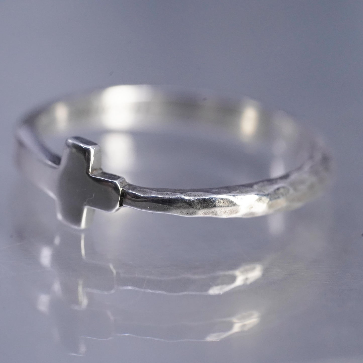 size 8, Silpada Sterling Silver R2292 Simplex Cross Band Ring 925