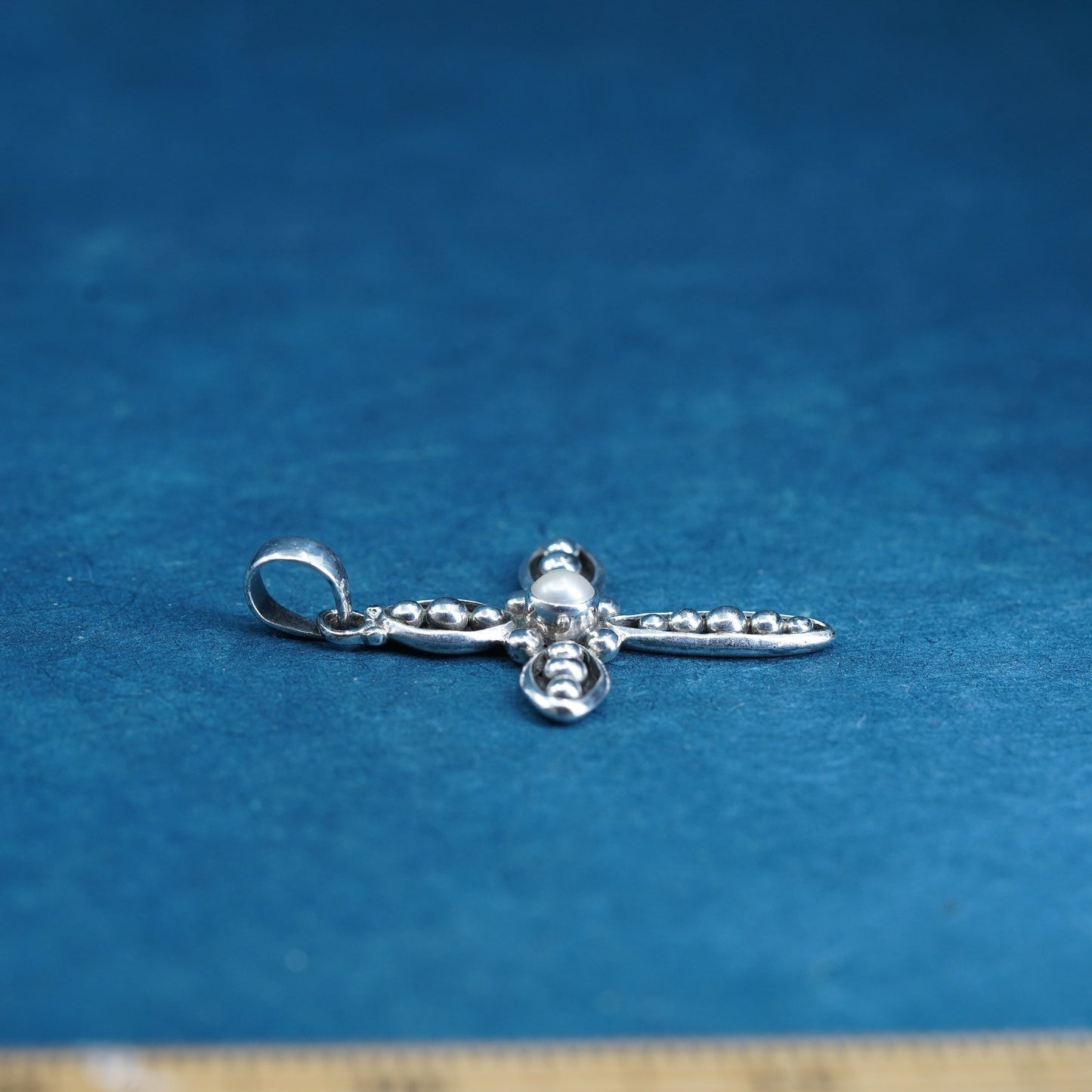 Vintage Silpada Sterling Silver 925 handmade Cross Pendant w/ Pearl Center S0971