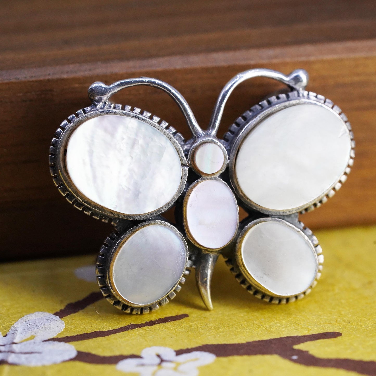 VTG southwestern Sterling 925 silver butterfly charm pendant mother of pearl