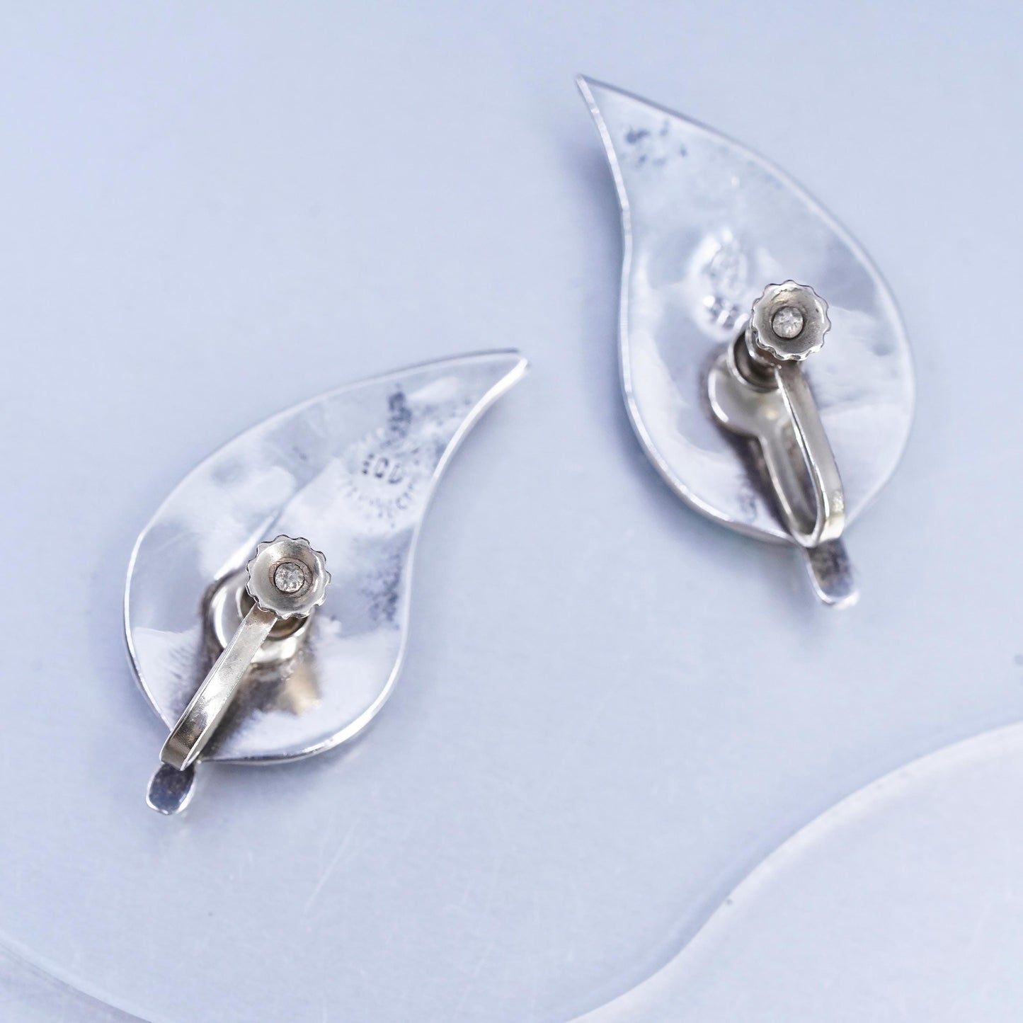 VTG Mexican ECC Sterling 925 silver handmade earrings, leaf screw back abalone