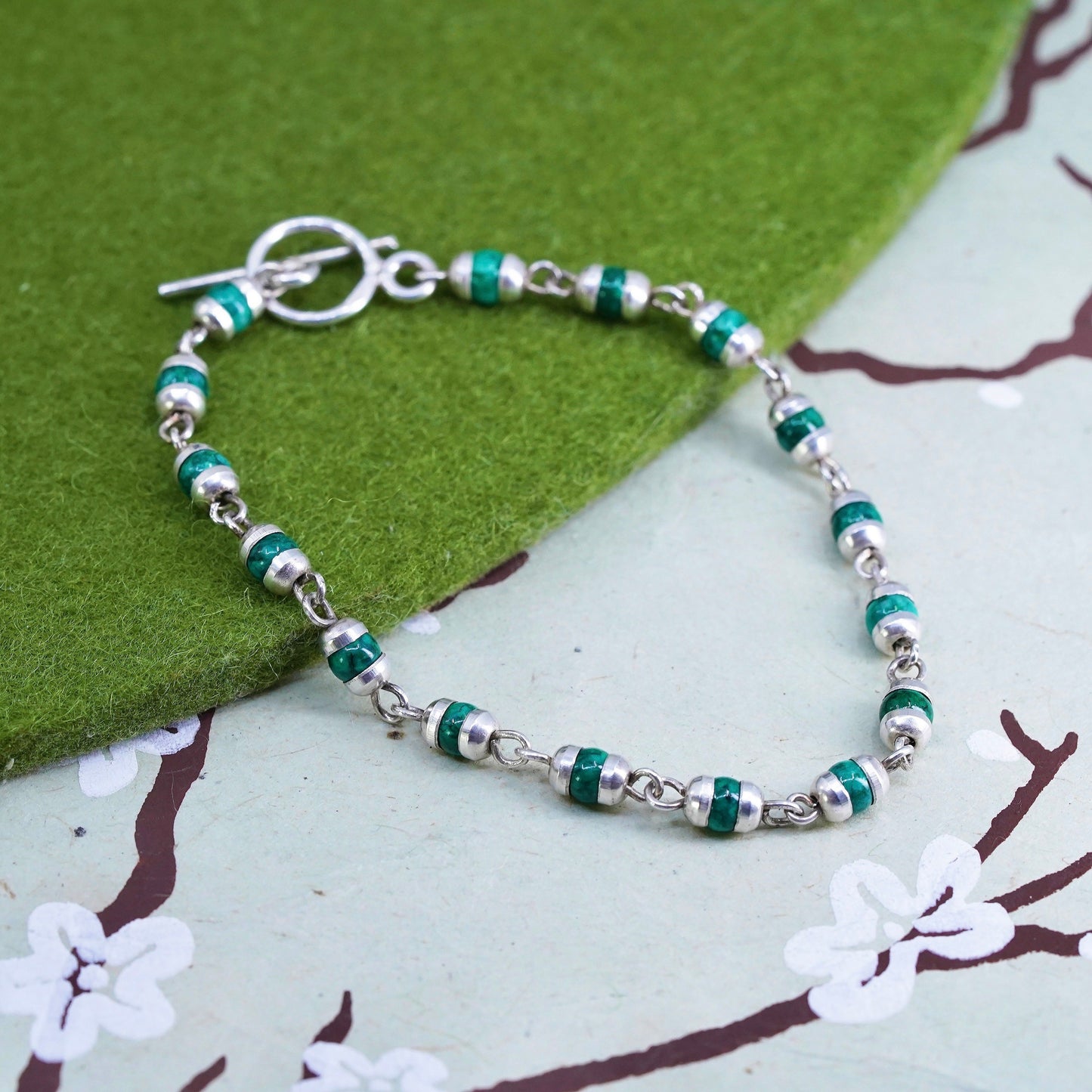 6.75”, Vintage Sterling silver handmade bracelet, 925 chain w/ malachite beads