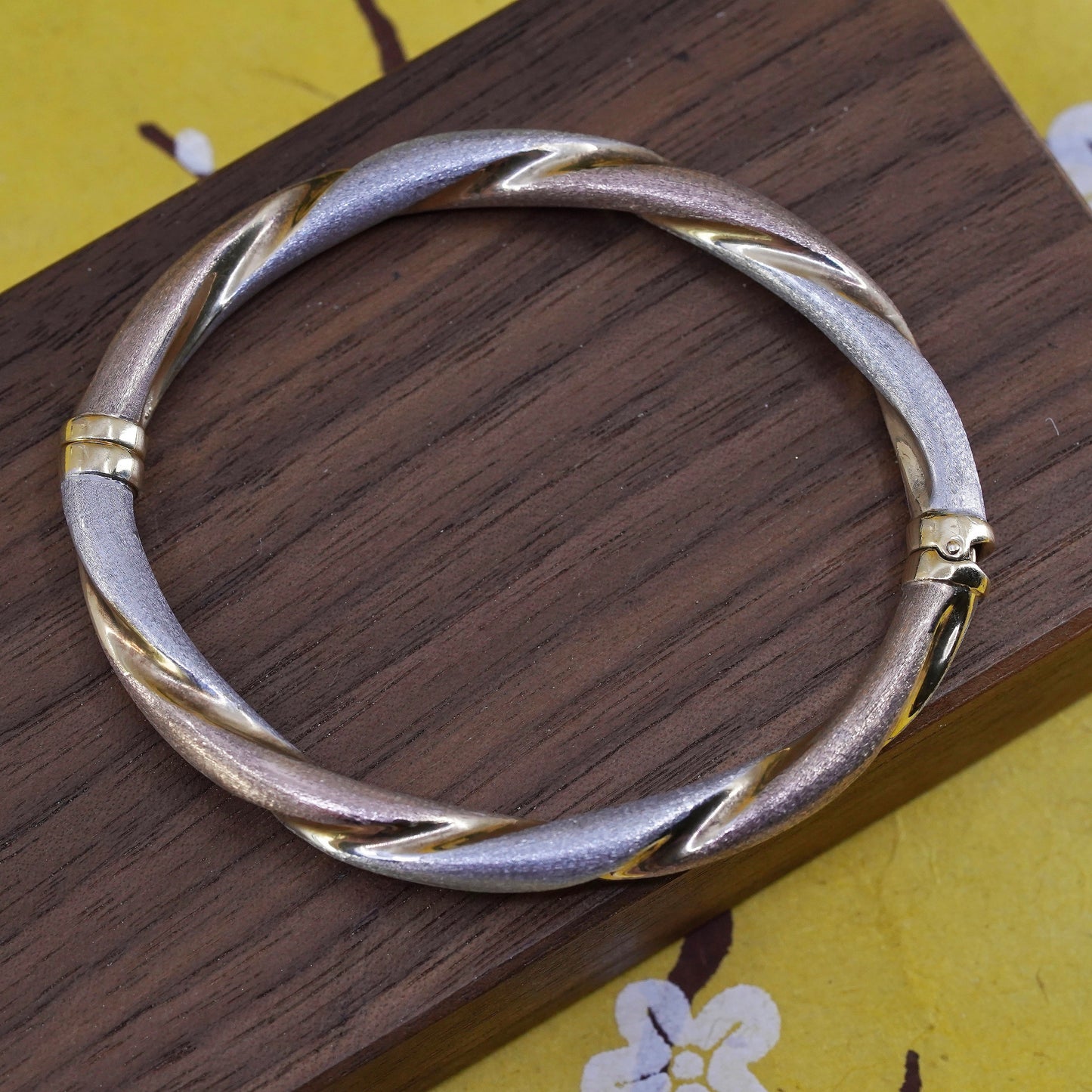 7”, triple tone rose yellow gold Sterling silver bracelet, Italy 925 bangle