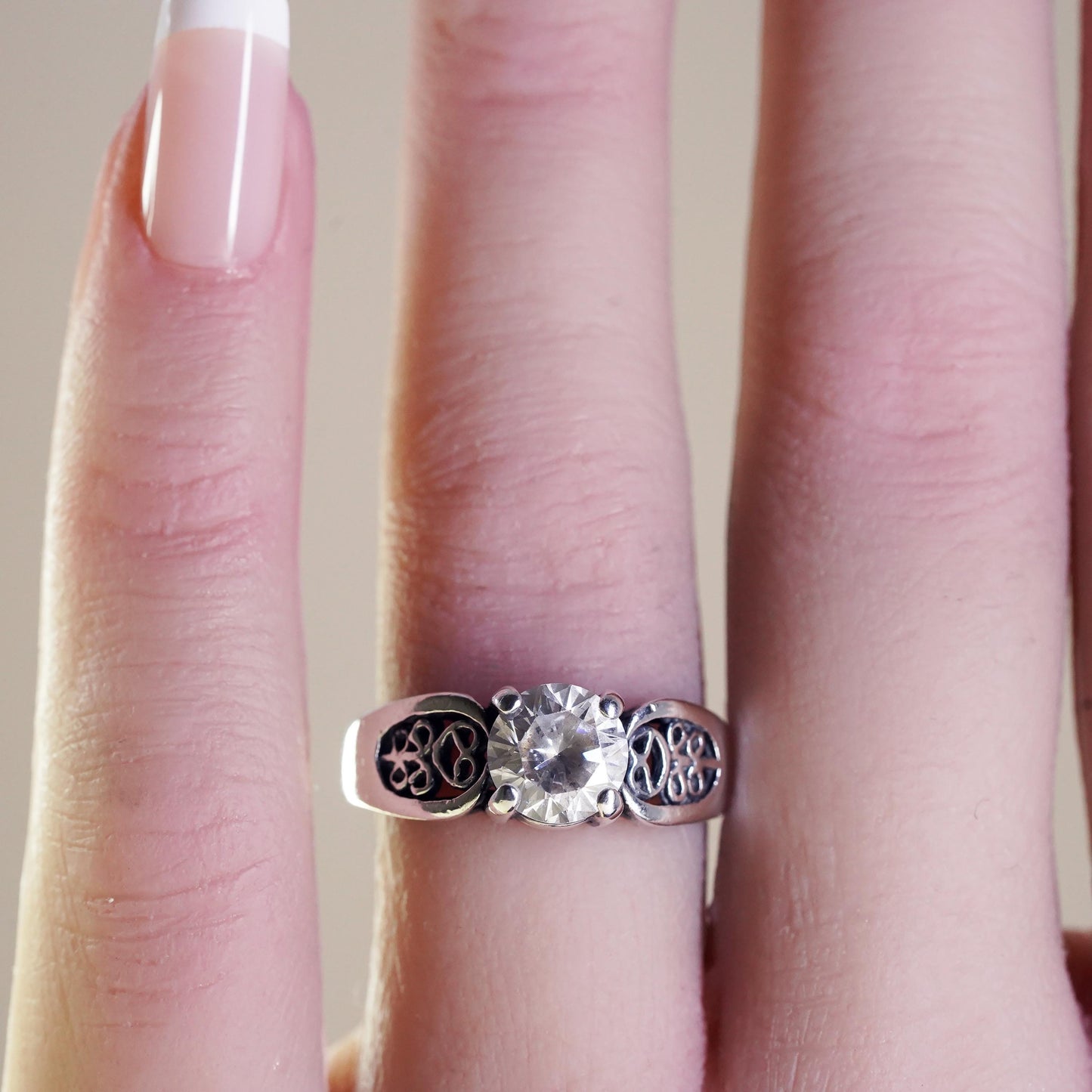 Size 6.5, vintage Sterling 925 silver Statement ring with cz