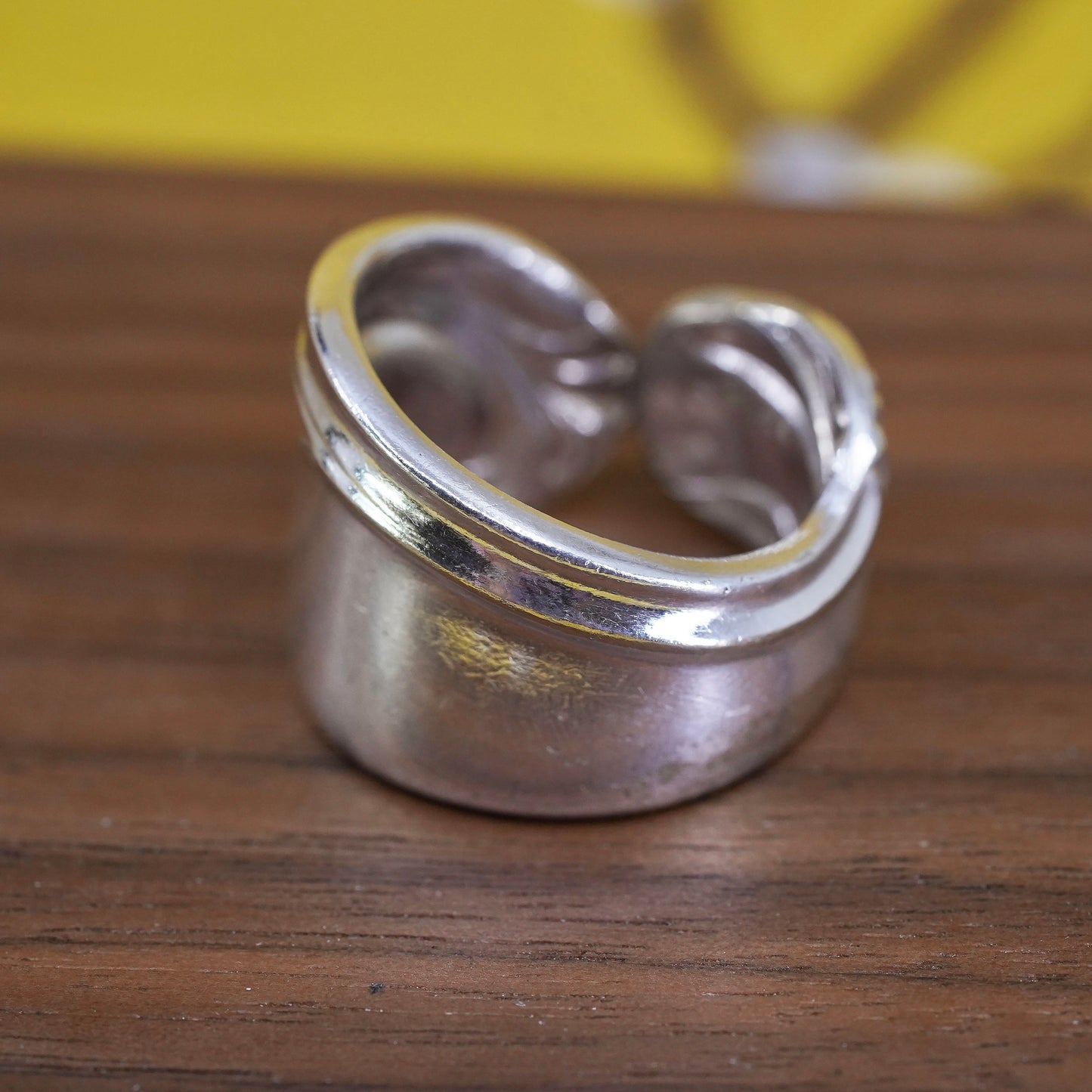 Size 7, vintage silver tone handmade spoon ring