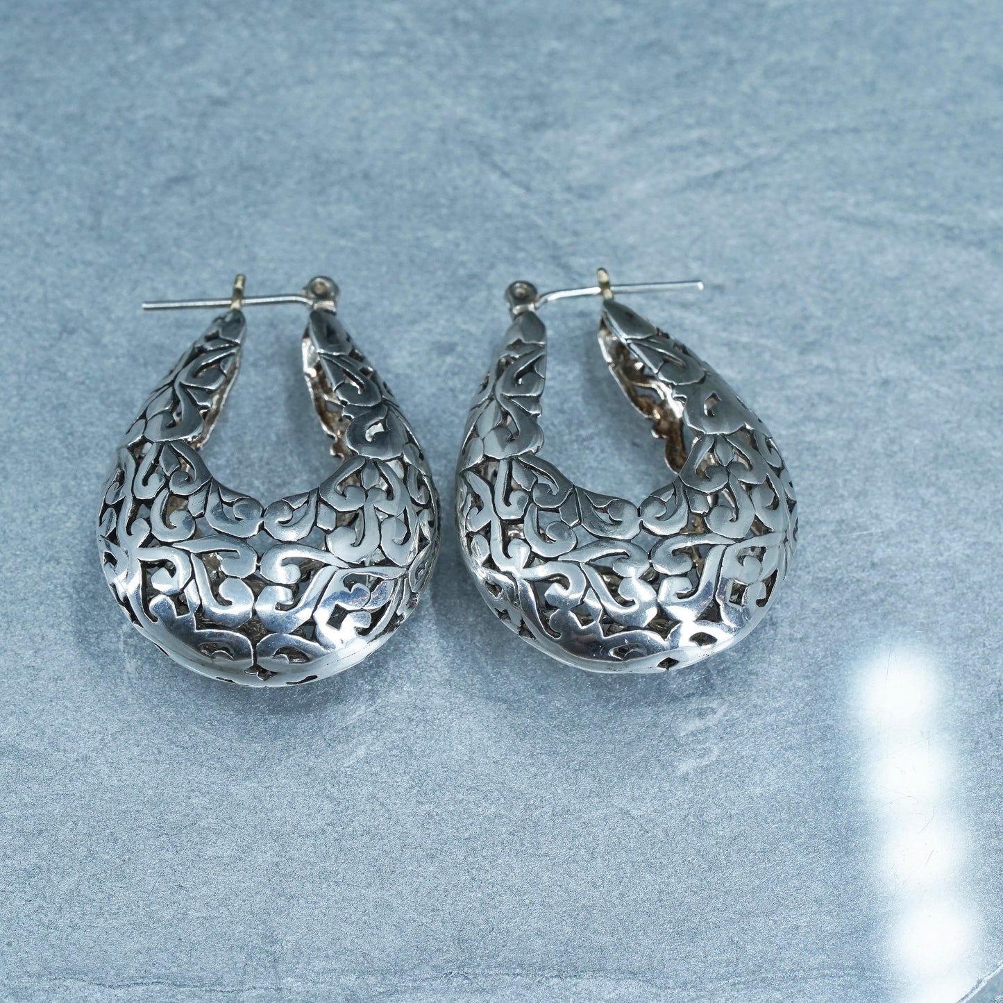 1”, vintage Jezlaine Sterling silver filigree hoop earrings, 925 huggie