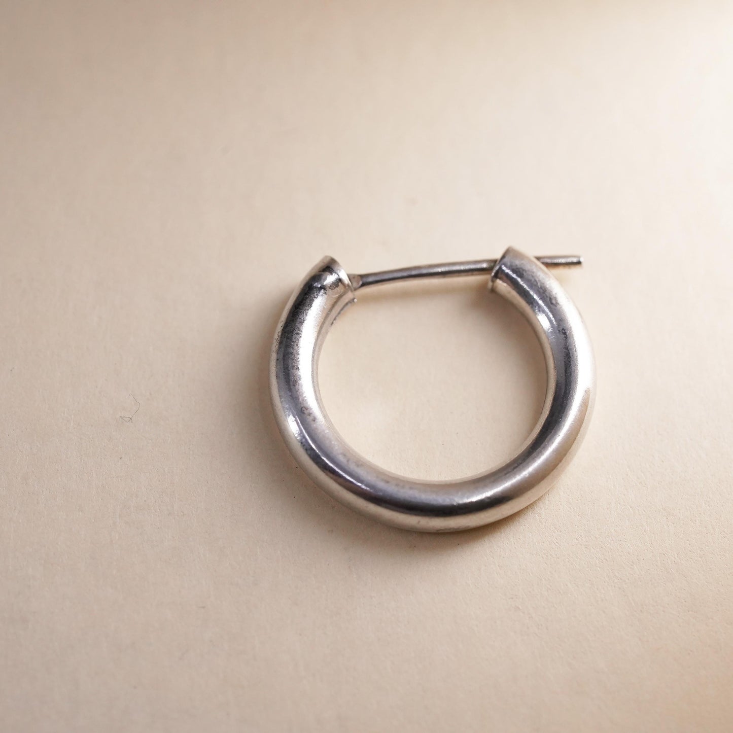 0.75", Vintage sterling silver loop single earring, fashion primitive hoop