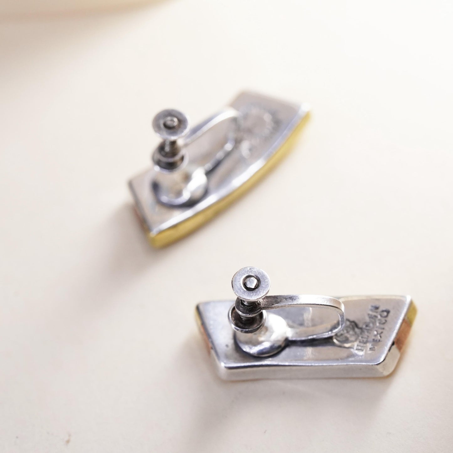Vintage Taxco Hecho En triple tone Sterling silver earrings, 925 screw back