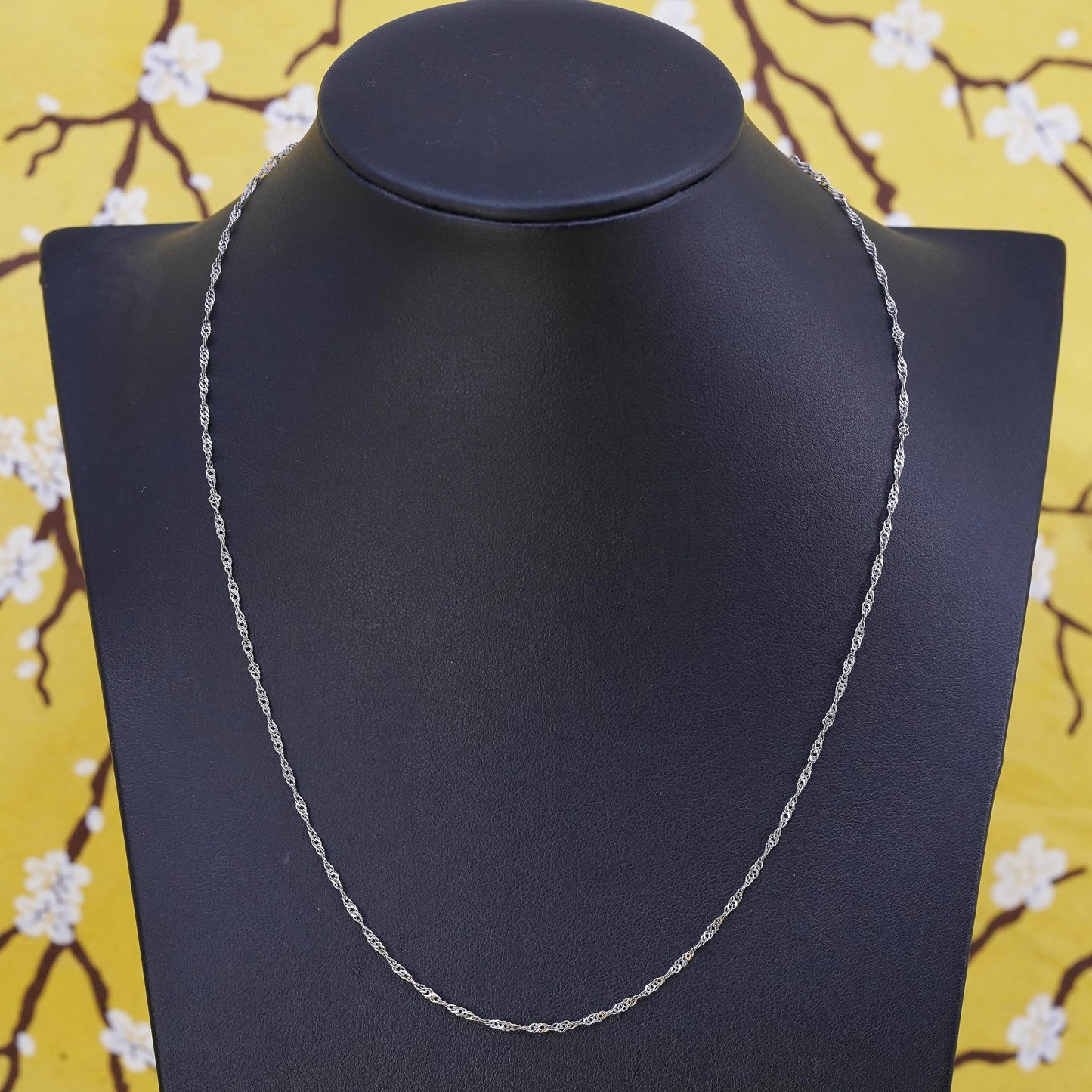 18”, 2mm, vintage Sterling silver necklace, 925 twisted curb chain