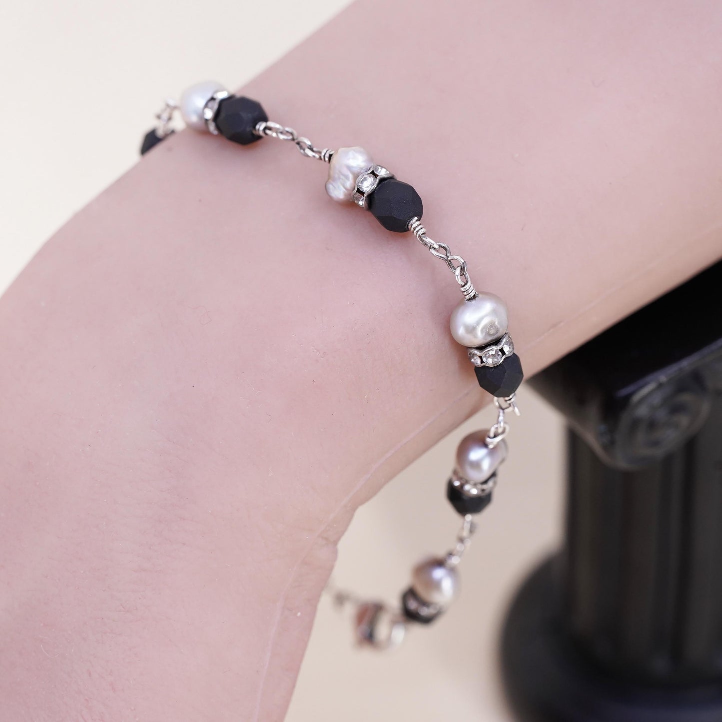 8.25", Vintage Sterling 925 silver handmade bracelet, pearl lava stone beads