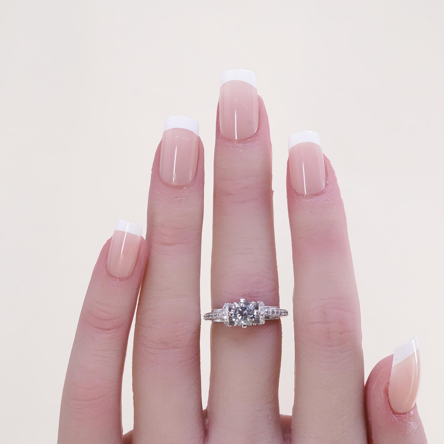 Size 5.5, Sterling silver ring, 925 silver with round cut crystal CZ cluster