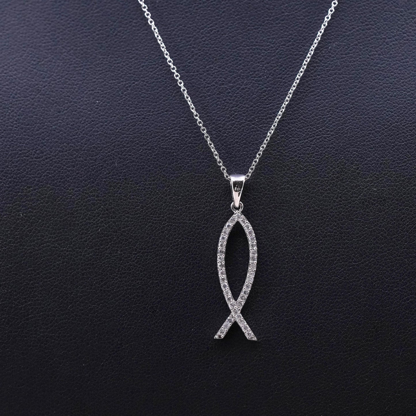 16"+2”, Sterling silver necklace, 925 circle chain fish pendant and Cz