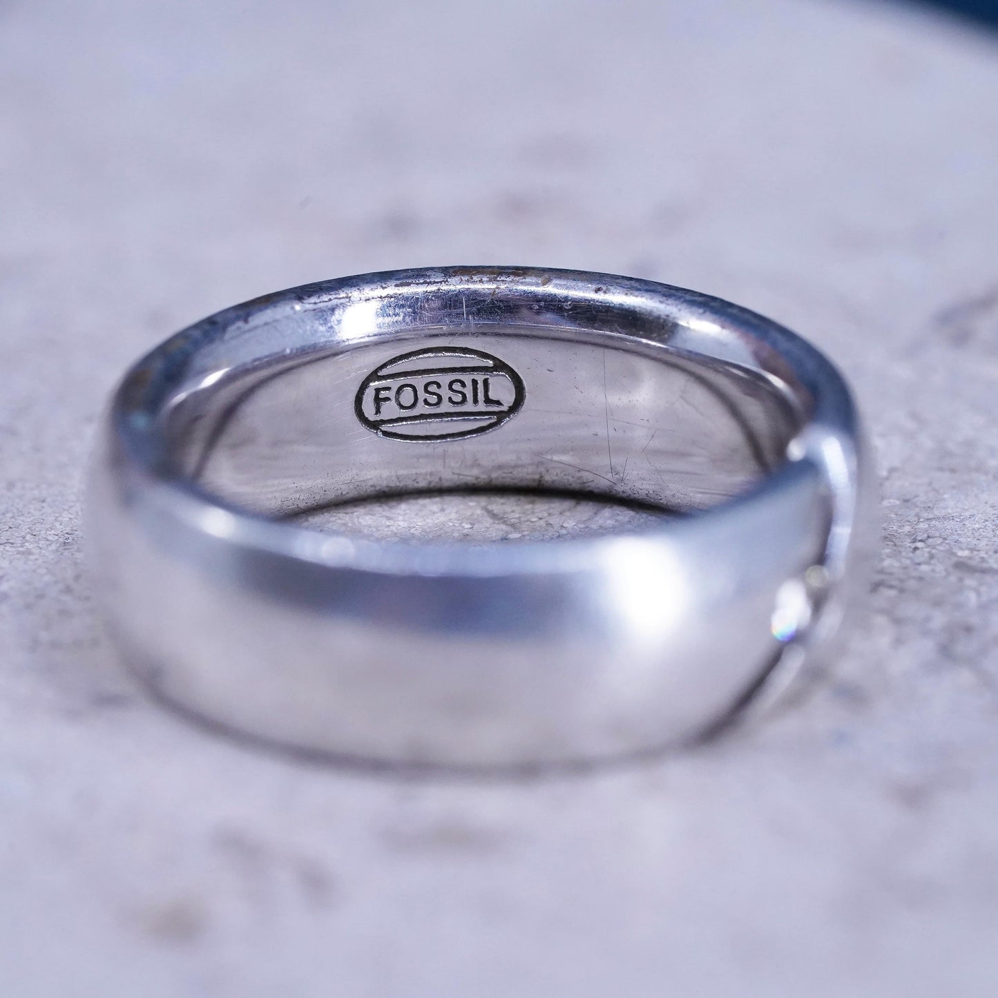 Size 7.5, vintage Fossil Sterling silver handmade ring, 925 wedding band cz