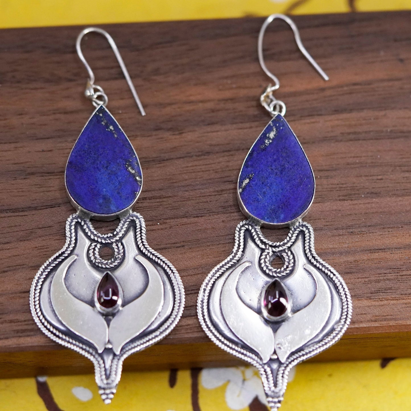 Vintage handmade sterling 925 silver earrings with teardrop lapis lazuli garnet