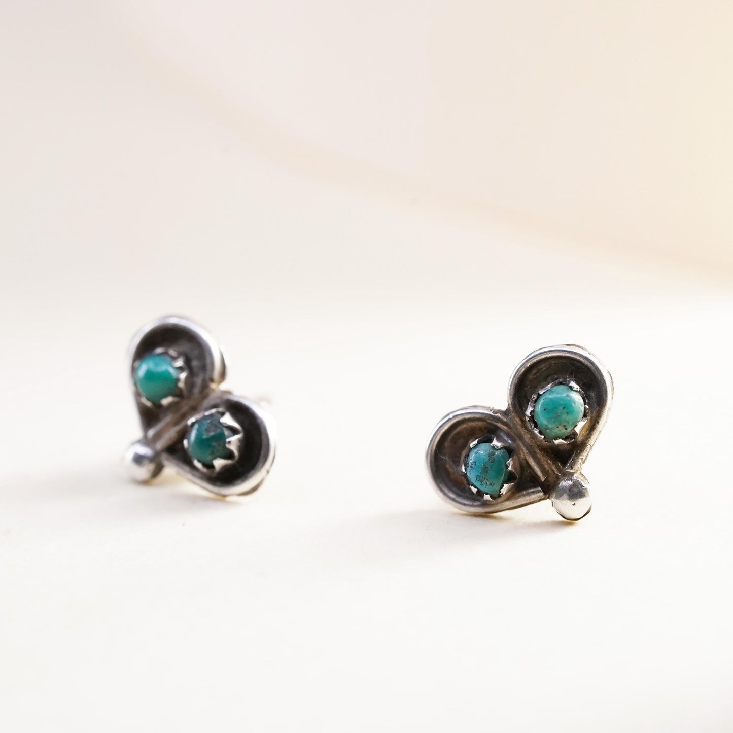 Native American Sterling silver earrings, solid 925 silver studs with turquoise