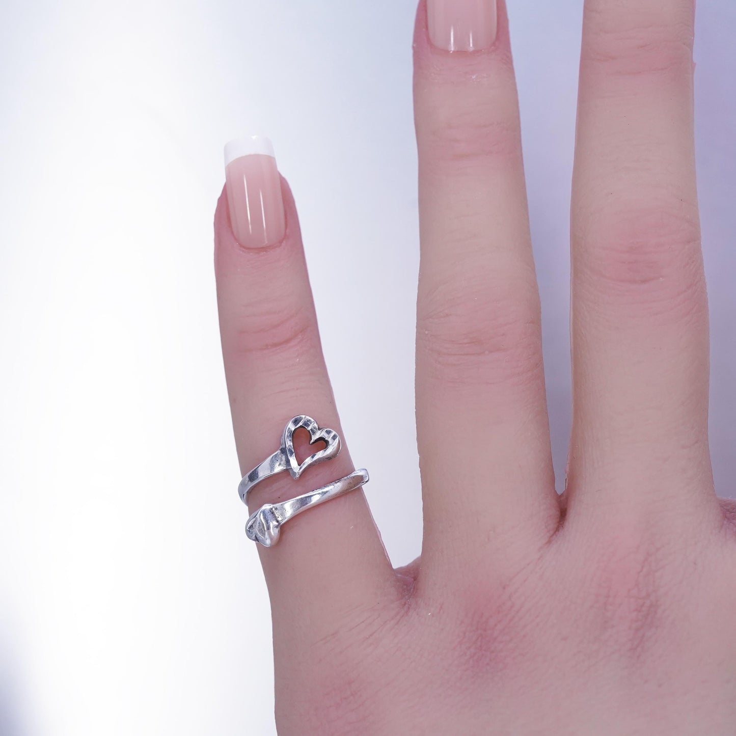 Size adjustable, vintage Sterling 925 silver handmade ring, wrap heart band