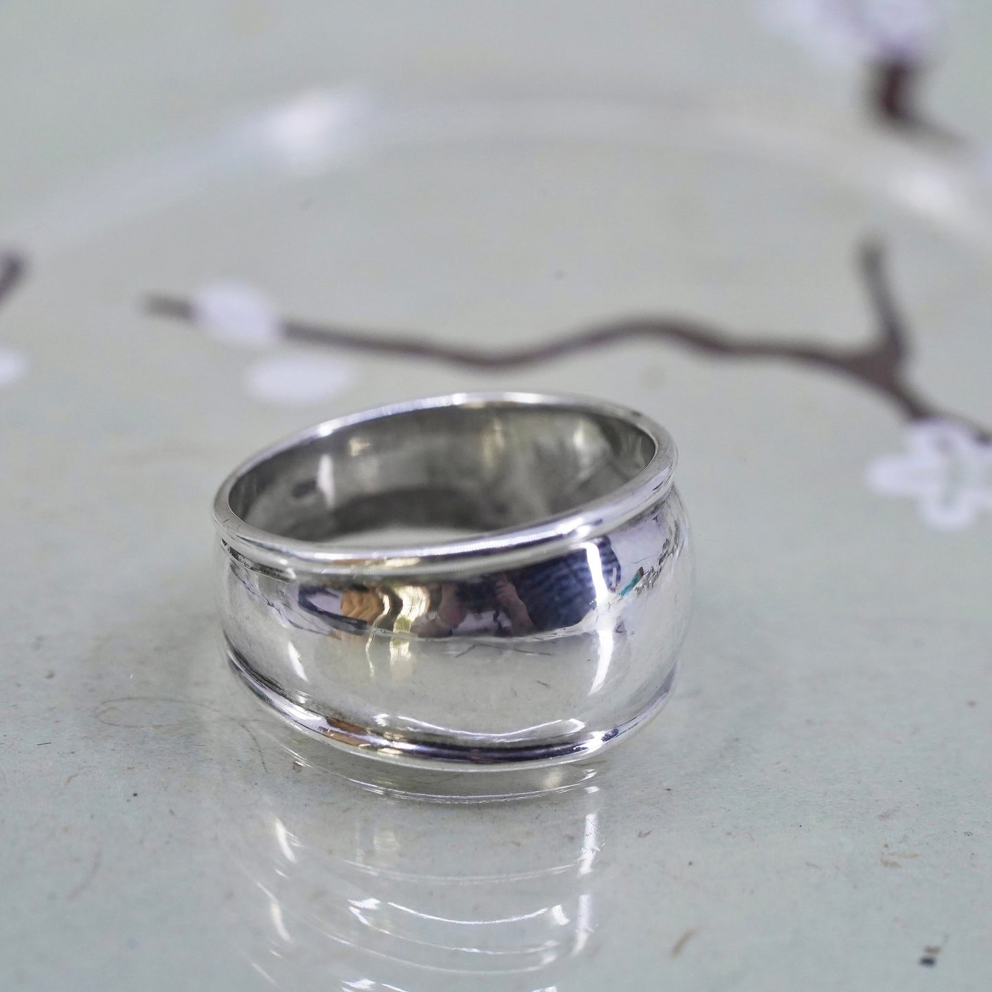 Size 8, Vintage sterling silver handmade ring, 925 wide ribbed band