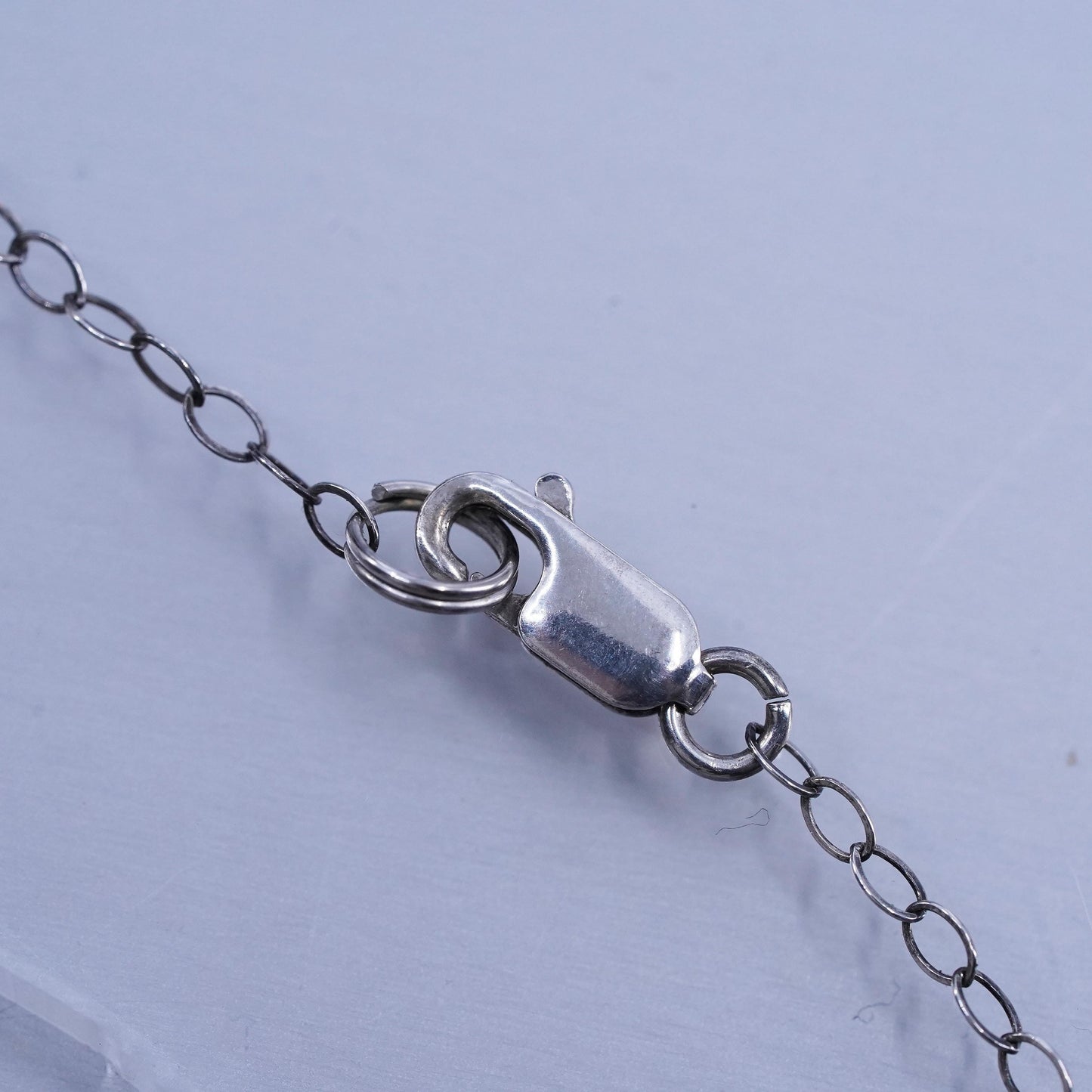 18”, Sterling 925 silver flatten circle chain necklace w/ larimar bead pendant