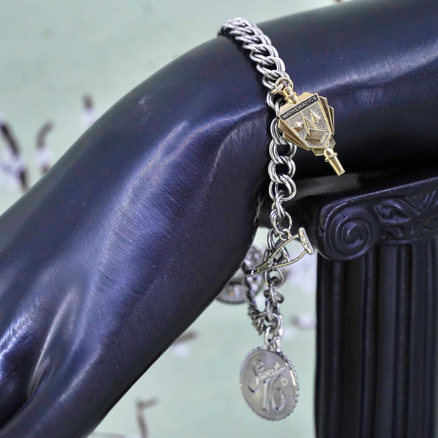 7", 7mm, Vintage sterling silver bracelet, 925 double curb chain with 5 charms