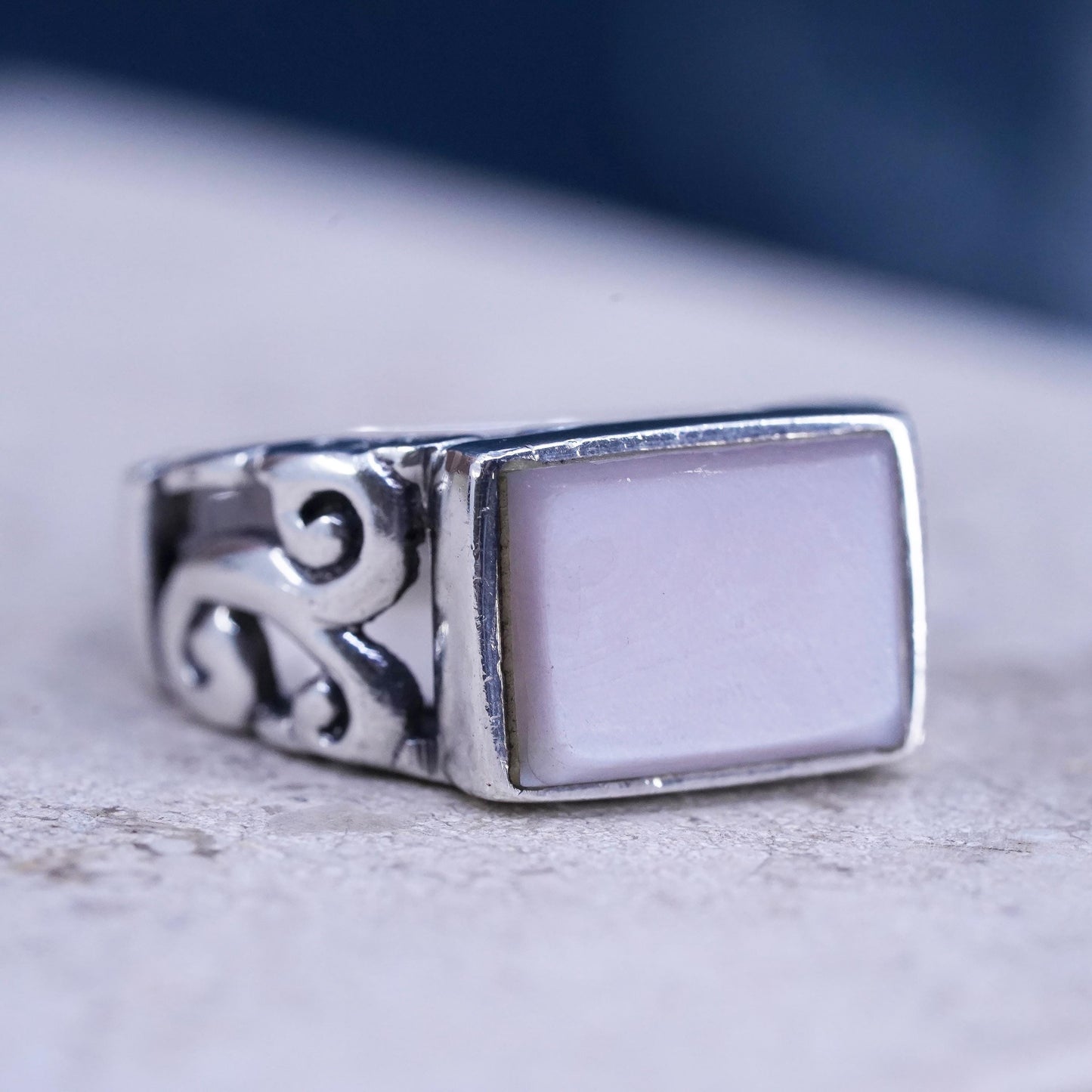 Size 6, vintage sterling 925 silver handmade ring with mother of pearl filigree