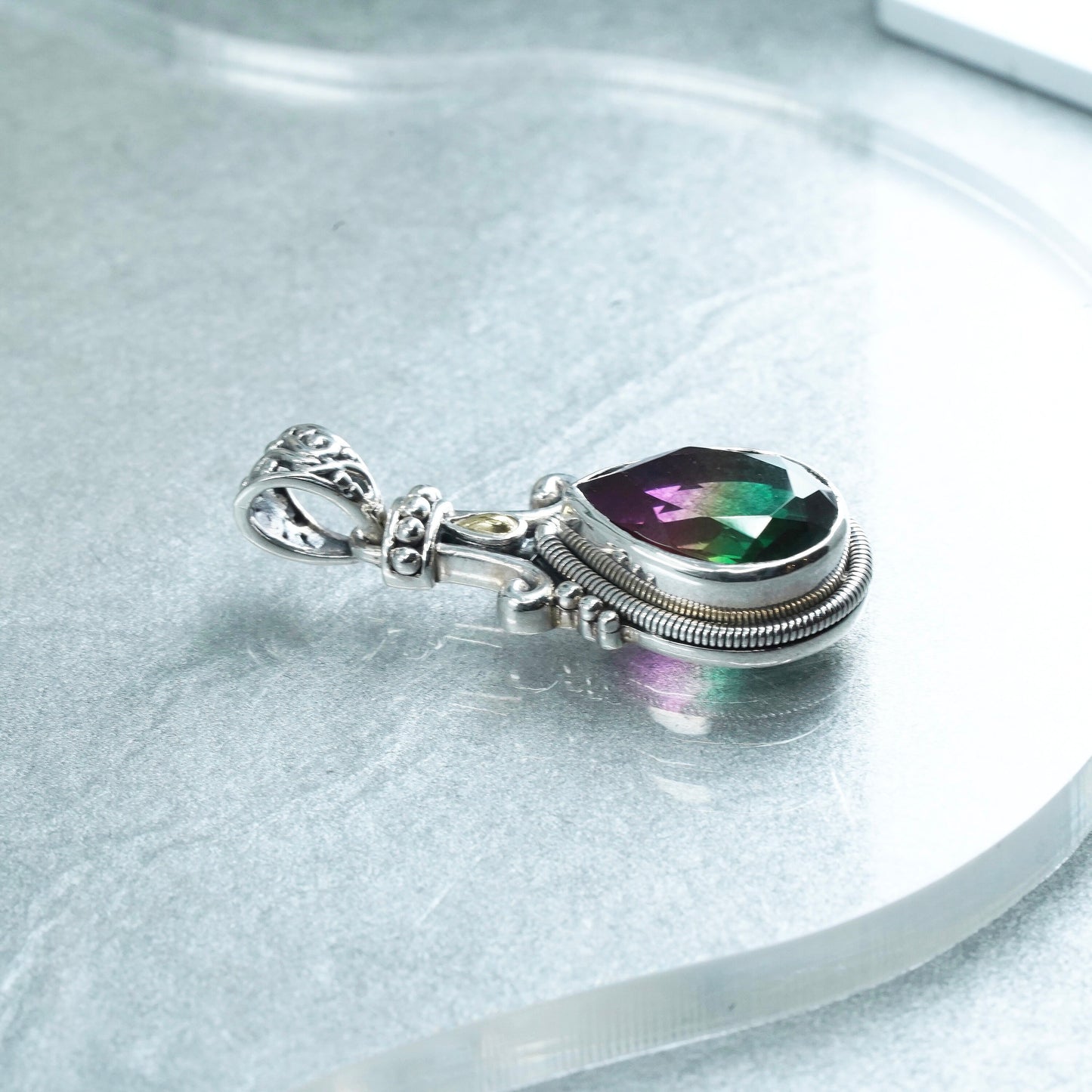 Vintage 18K sterling silver 925 teardrop pendant with rainbow topaz, stamped 925 18K