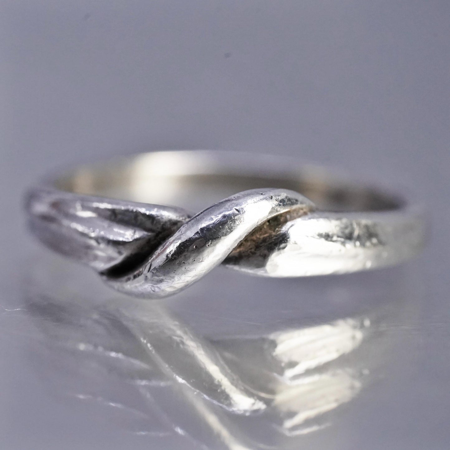 Size 6, southwestern Sterling 925 silver thin ring, wavy wave stackable band