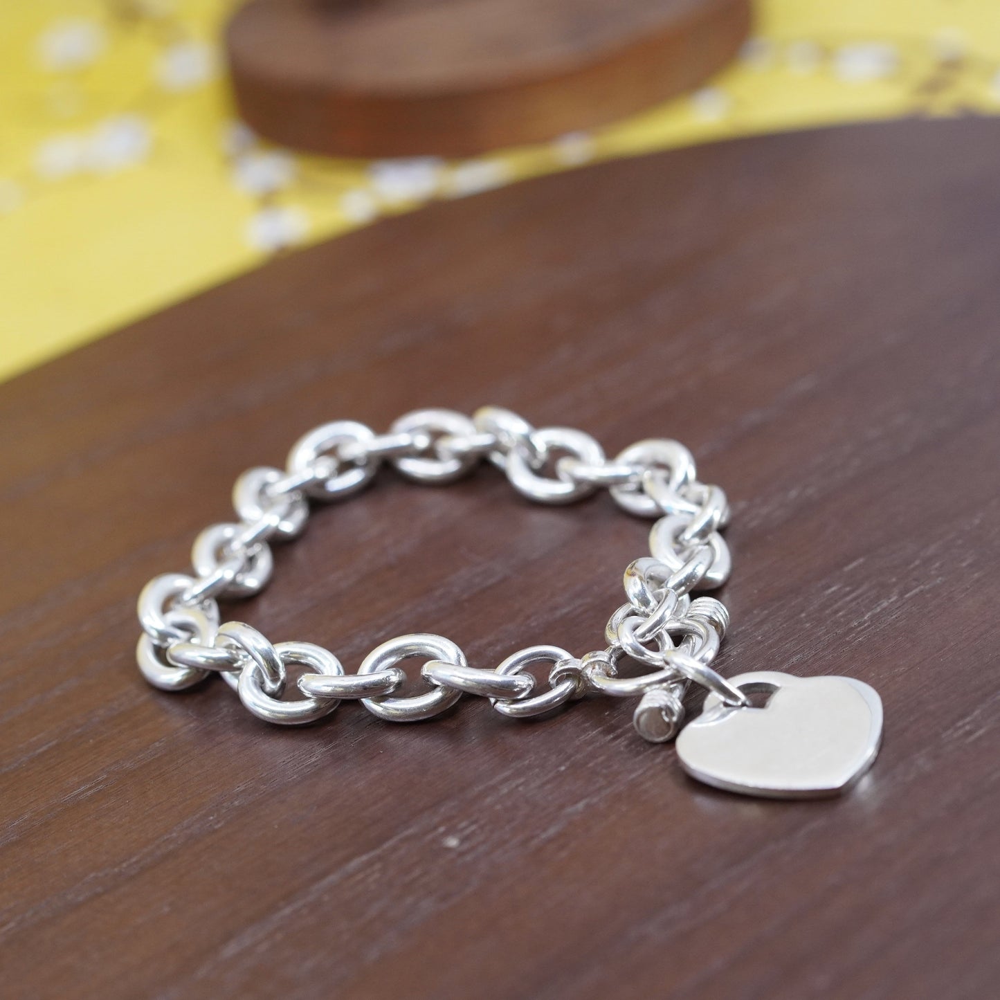 7.5", Sterling silver handmade bracelet, 925 bold oval chain w/ heart tag charm