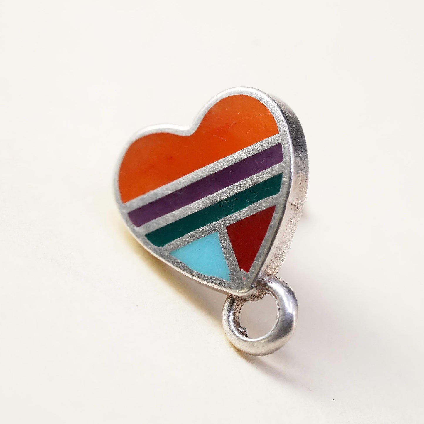 Native American Quoc QT single earring. Sterling 925 silver heart stud coral