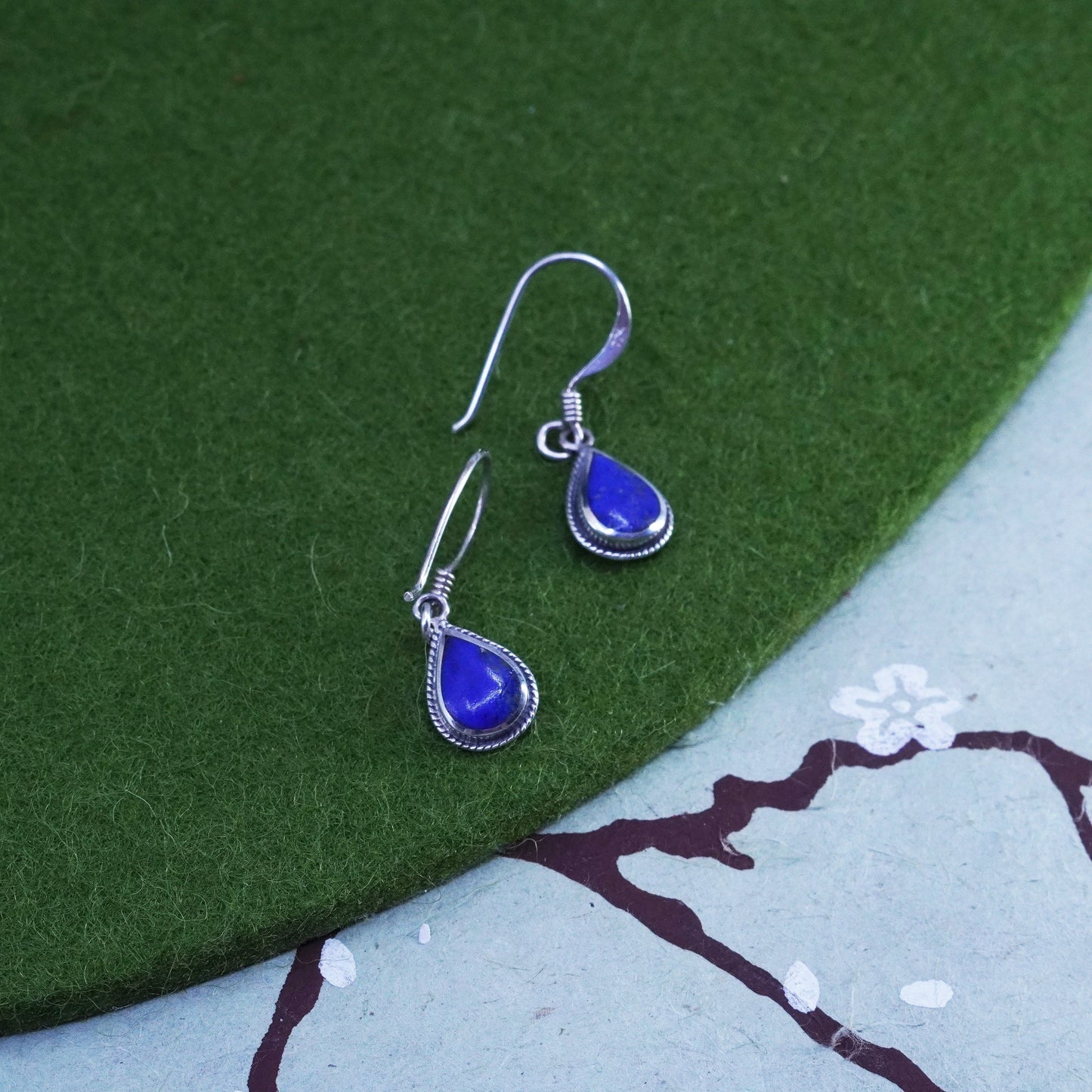 Vintage Sterling 925 Silver Handmade teardrop earrings with lapis lazuli