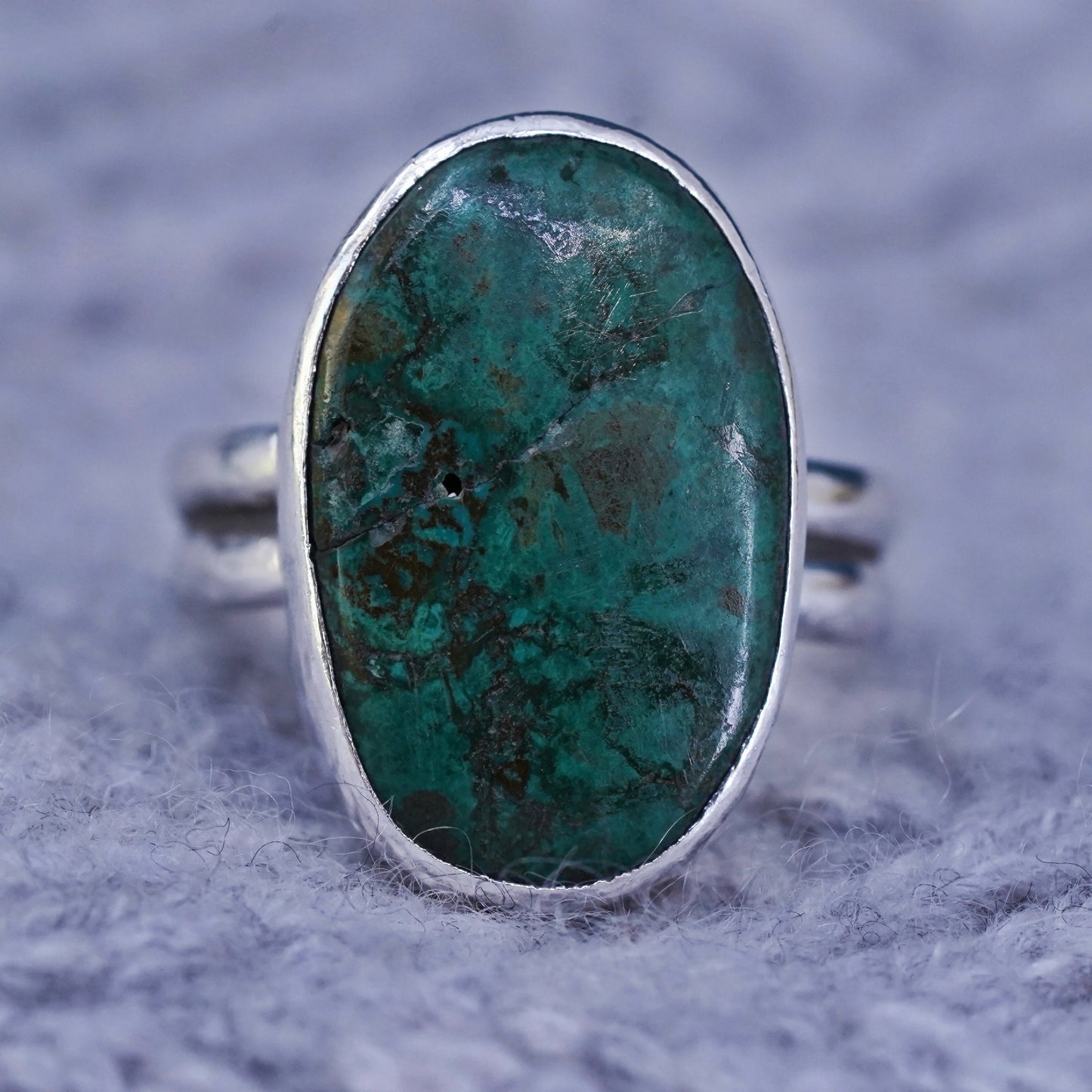 Size 9, Native American, southwestern Sterling 925 silver ring with turquoise