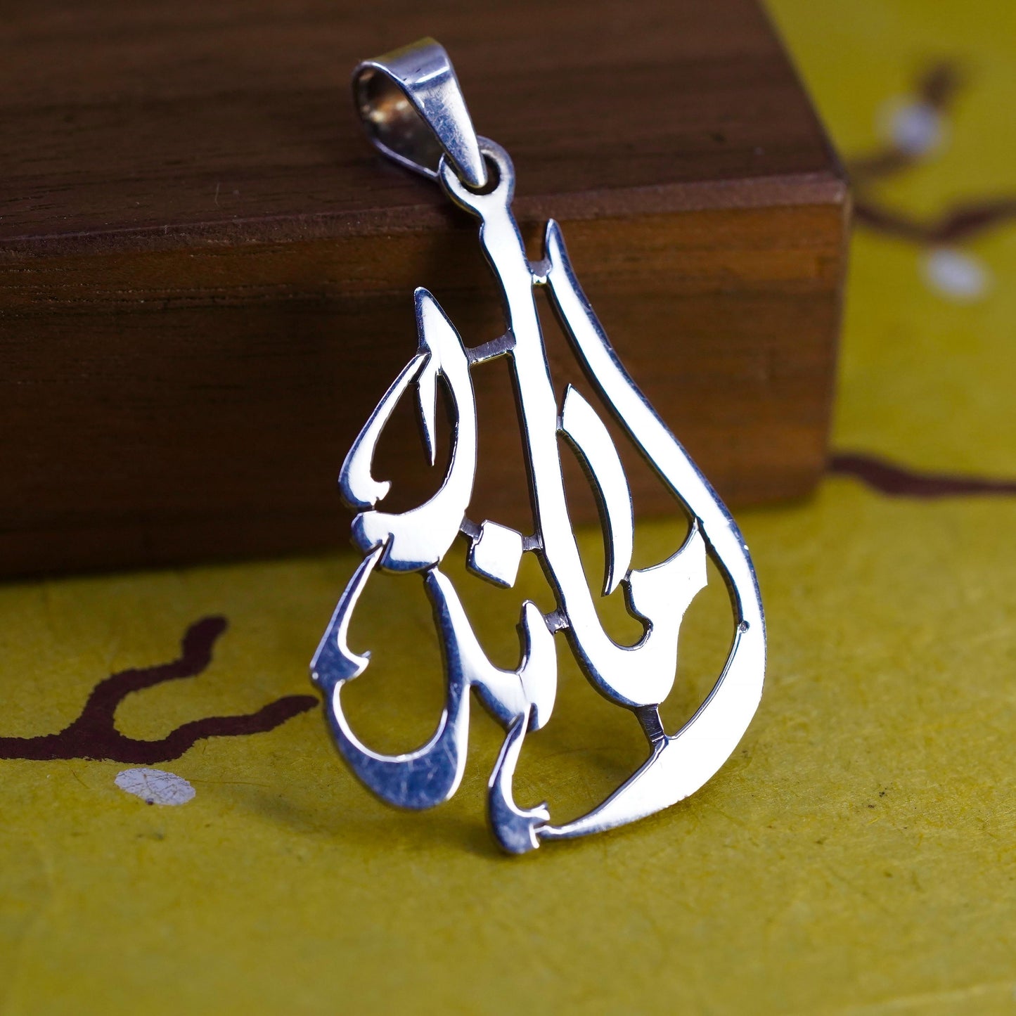 Vintage Sterling Silver Arabic “Ali” Calligraphy Pendant | Islamic Jewelry