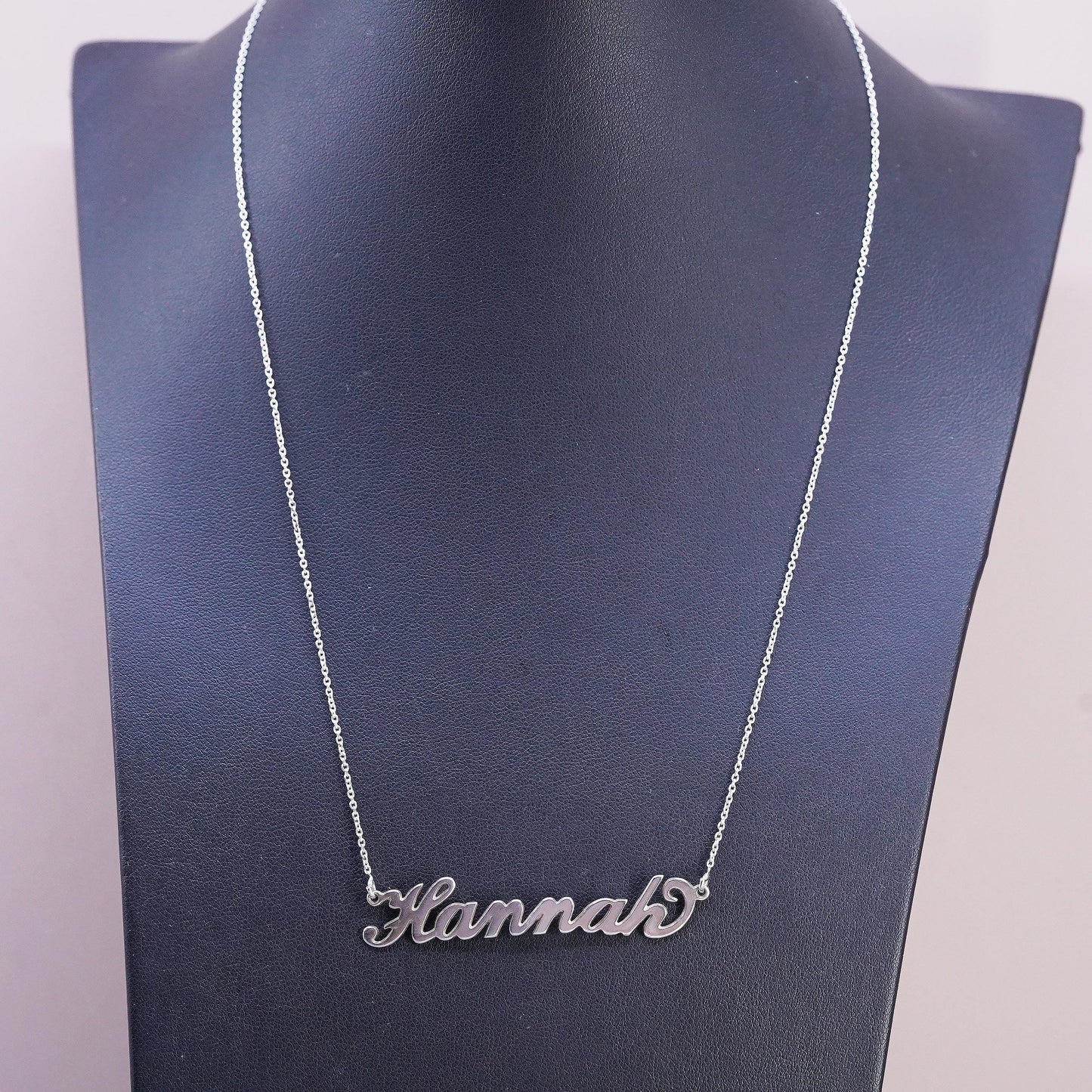 16+2", vintage Sterling silver necklace, 925 circle chain name Hannah pendant