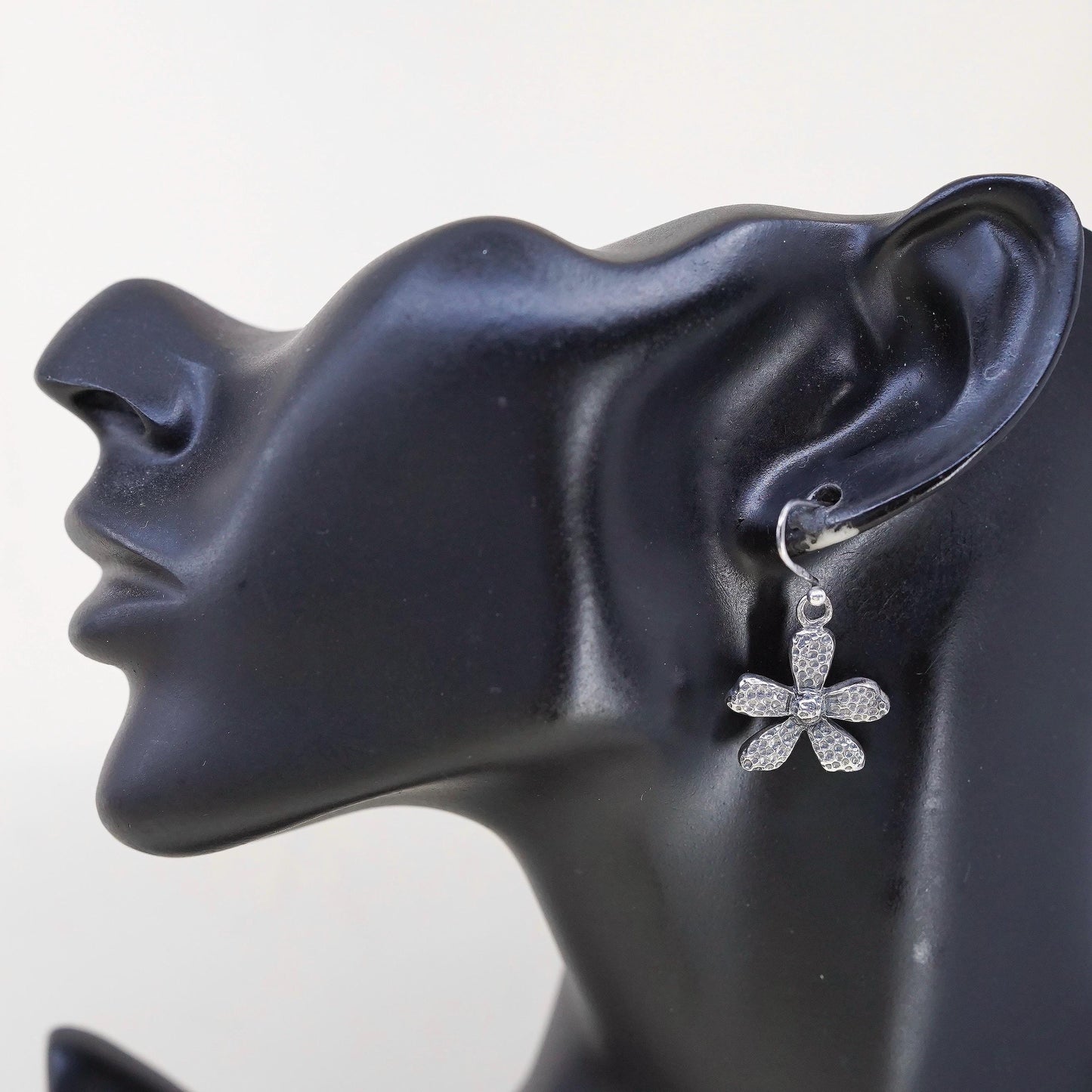 Silpada 925 Sterling Oxidized Silver Dangling Daisy Flower Earrings, W1155