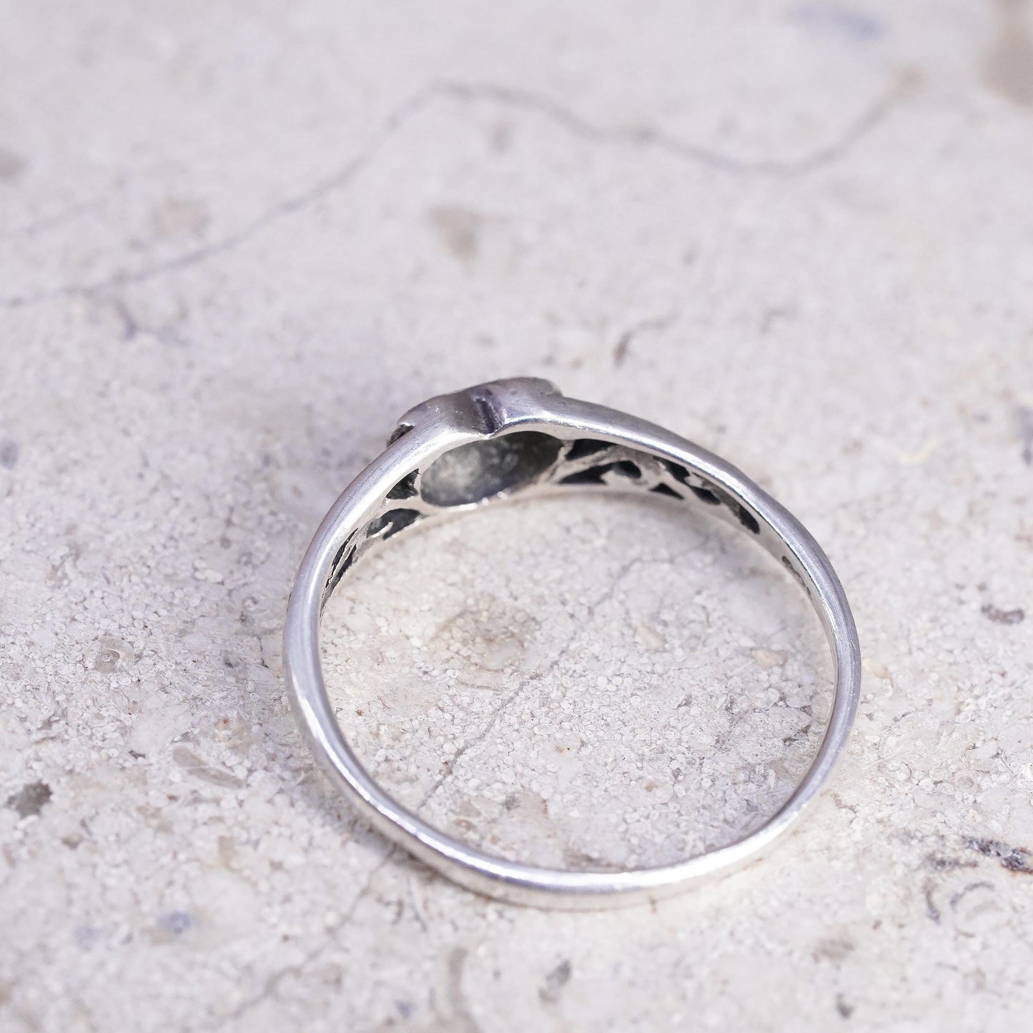 Size 6.25, vintage sterling silver handmade ring, 925 stackable heart band