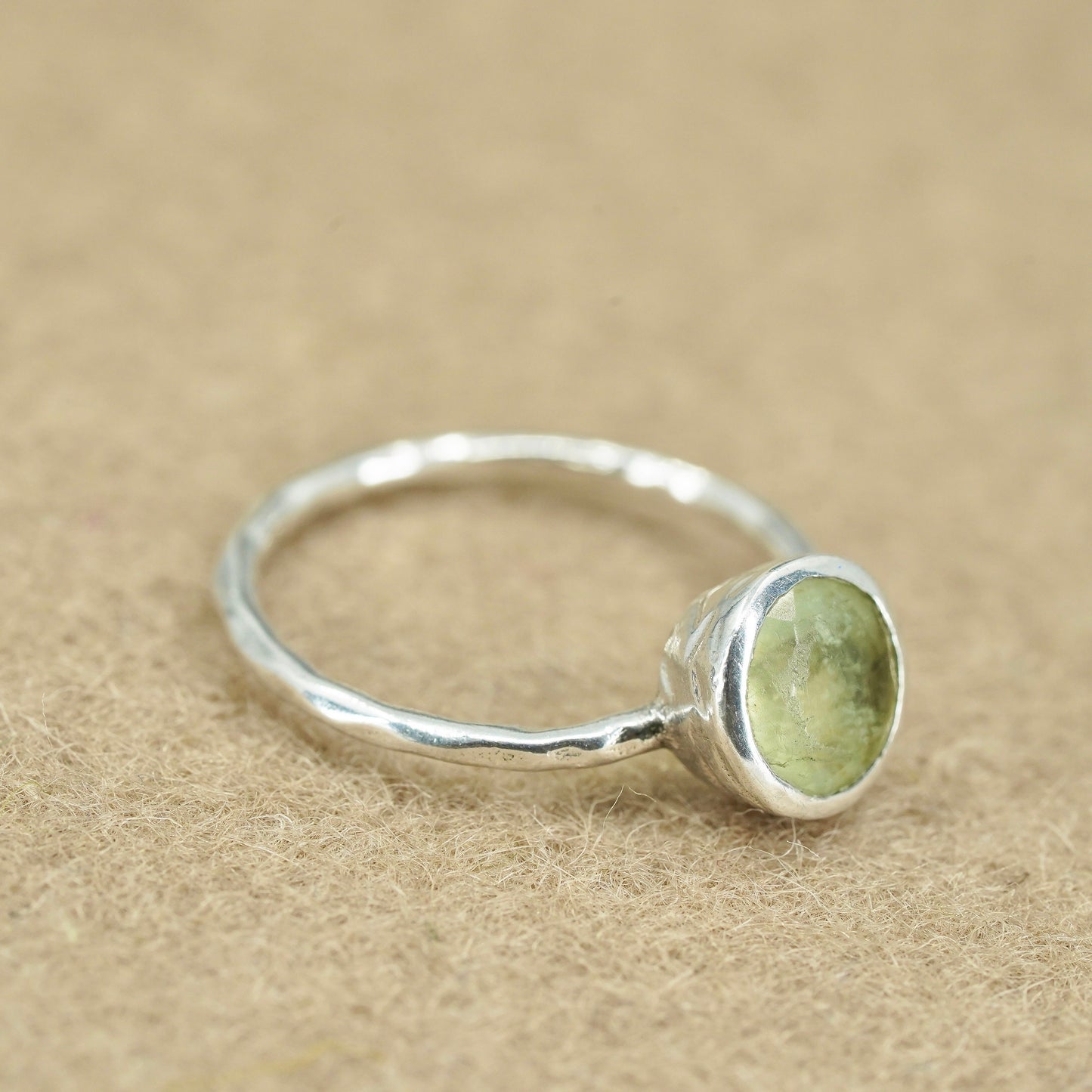 Size 6, vintage Sterling 925 silver handmade stackable ring with prehnite