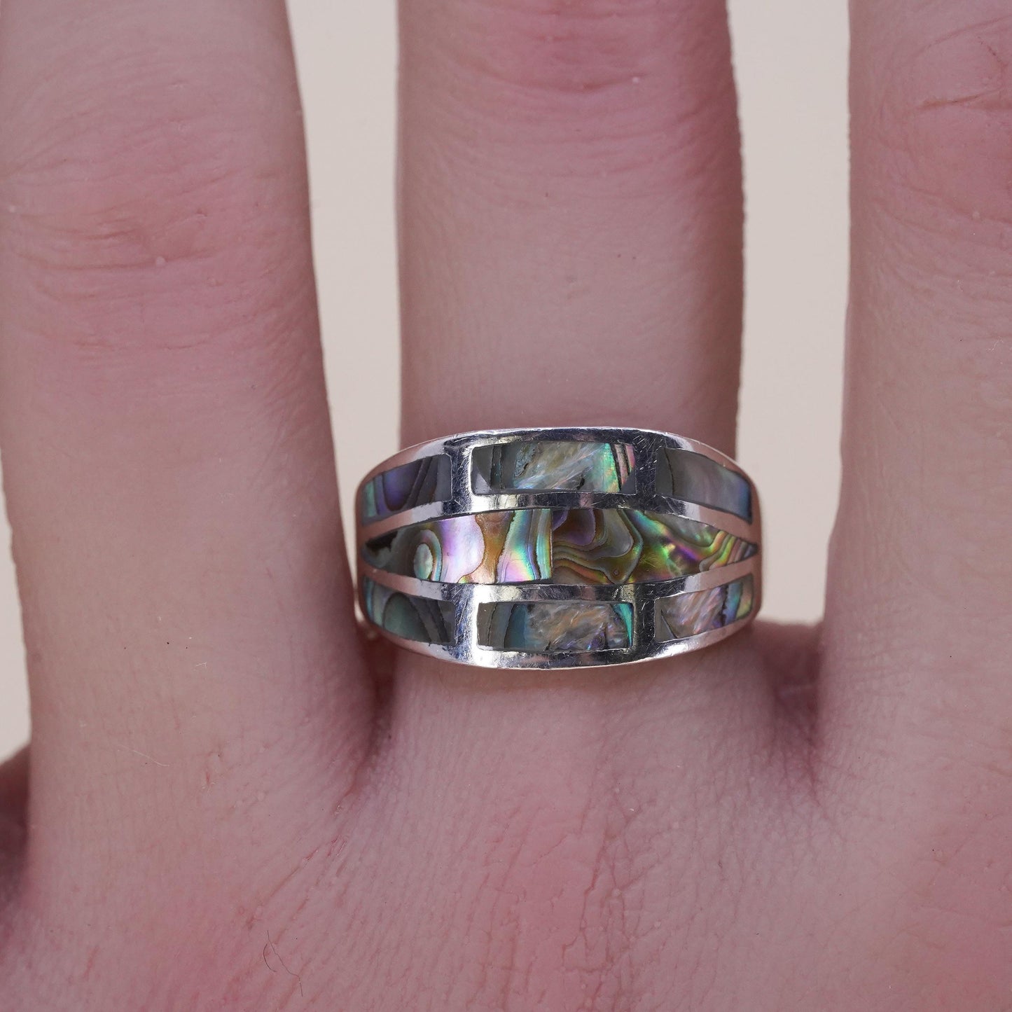 Size 8, Vintage sterling silver handmade ring, 925 band with abalone inlay