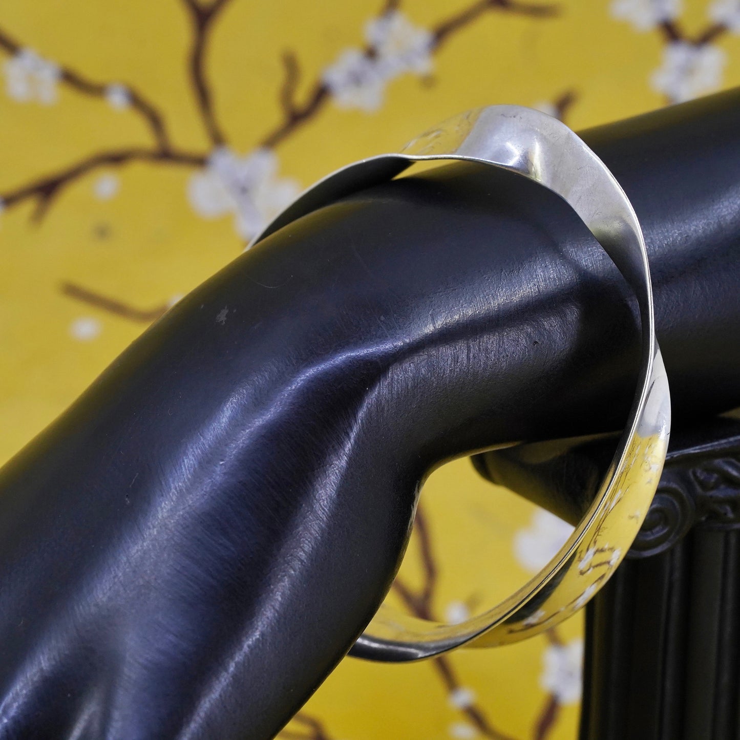 7.75", Vintage Mexican Sterling 925 silver handmade bracelet, bangle