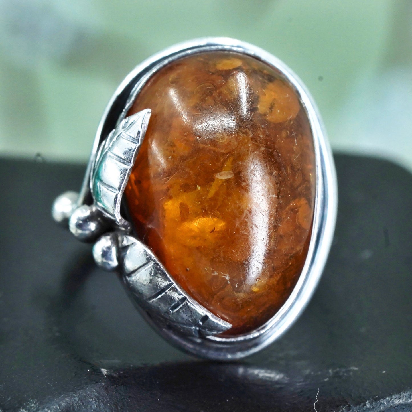 Size 6, vintage sterling 925 silver handmade ring with oval amber and leaves