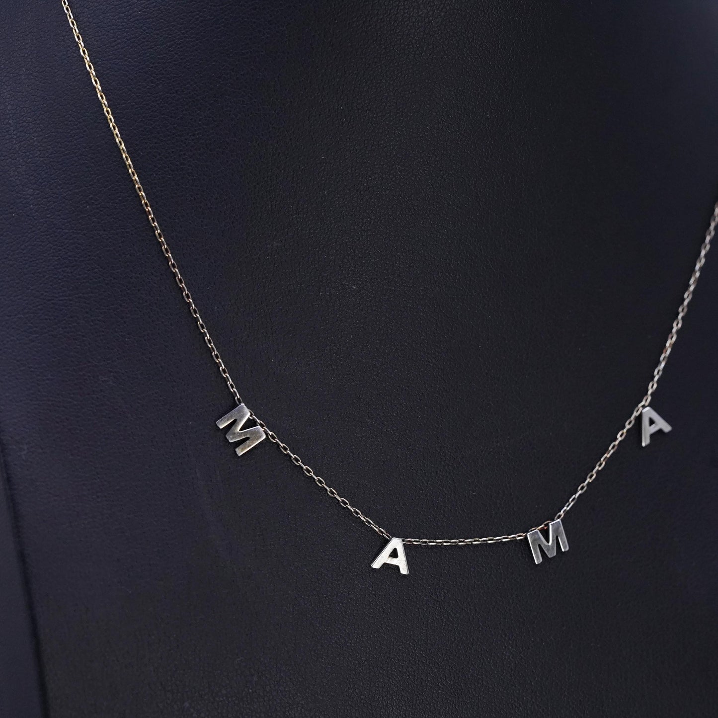 16+2", yellow gold planted Sterling 925 silver necklace monogram "Mama" pendant