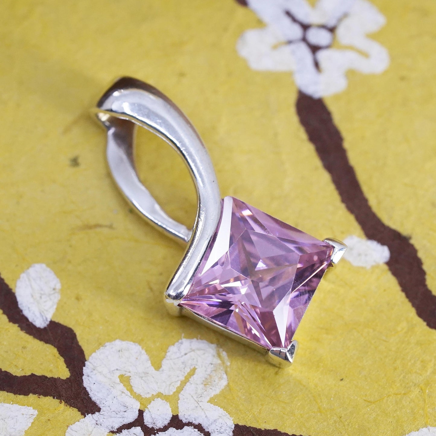 Vintage Sterling 925 silver handmade square pendant with pink crystal