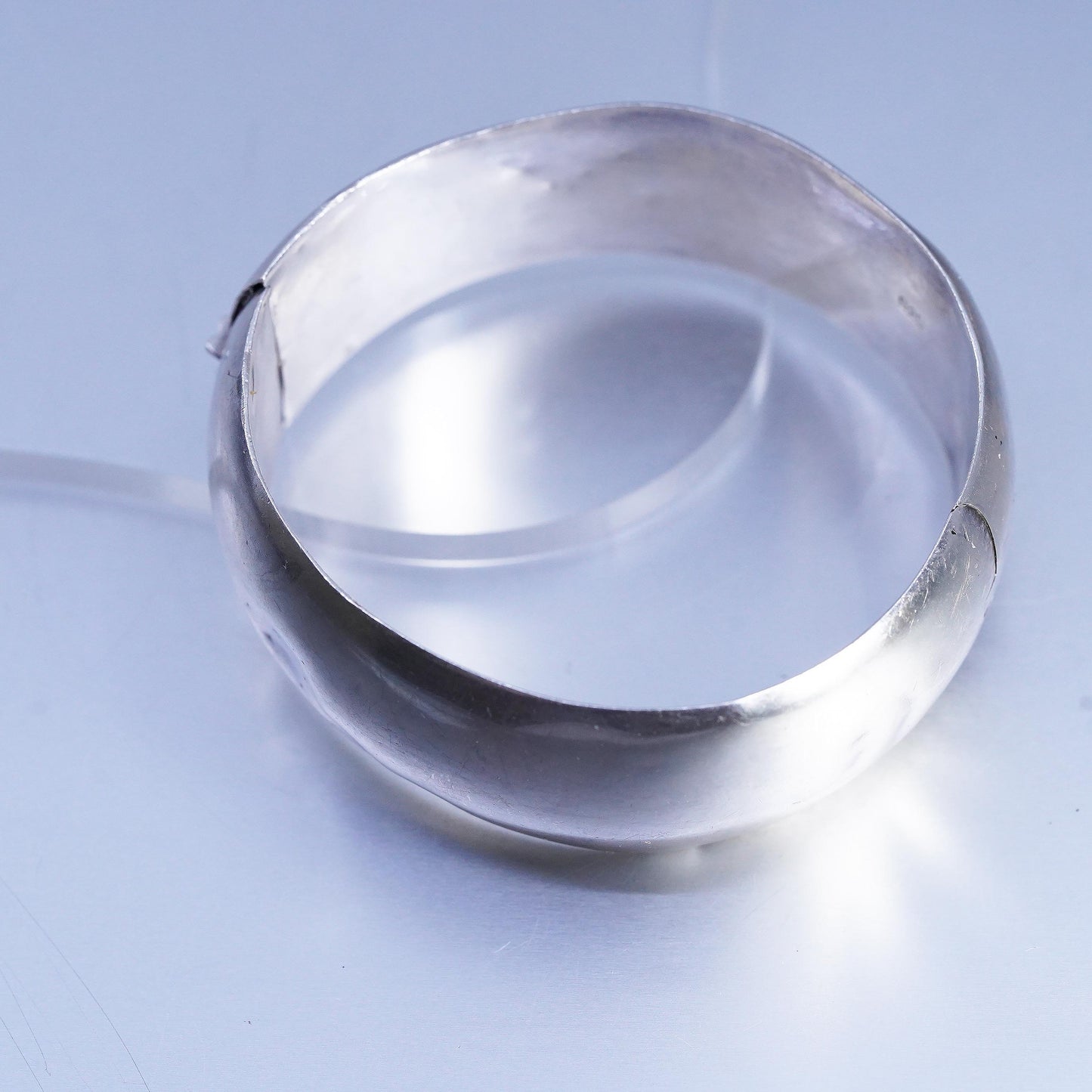 7", DENTED! Vintage Sterling 925 silver handmade bracelet, wide hinged bangle