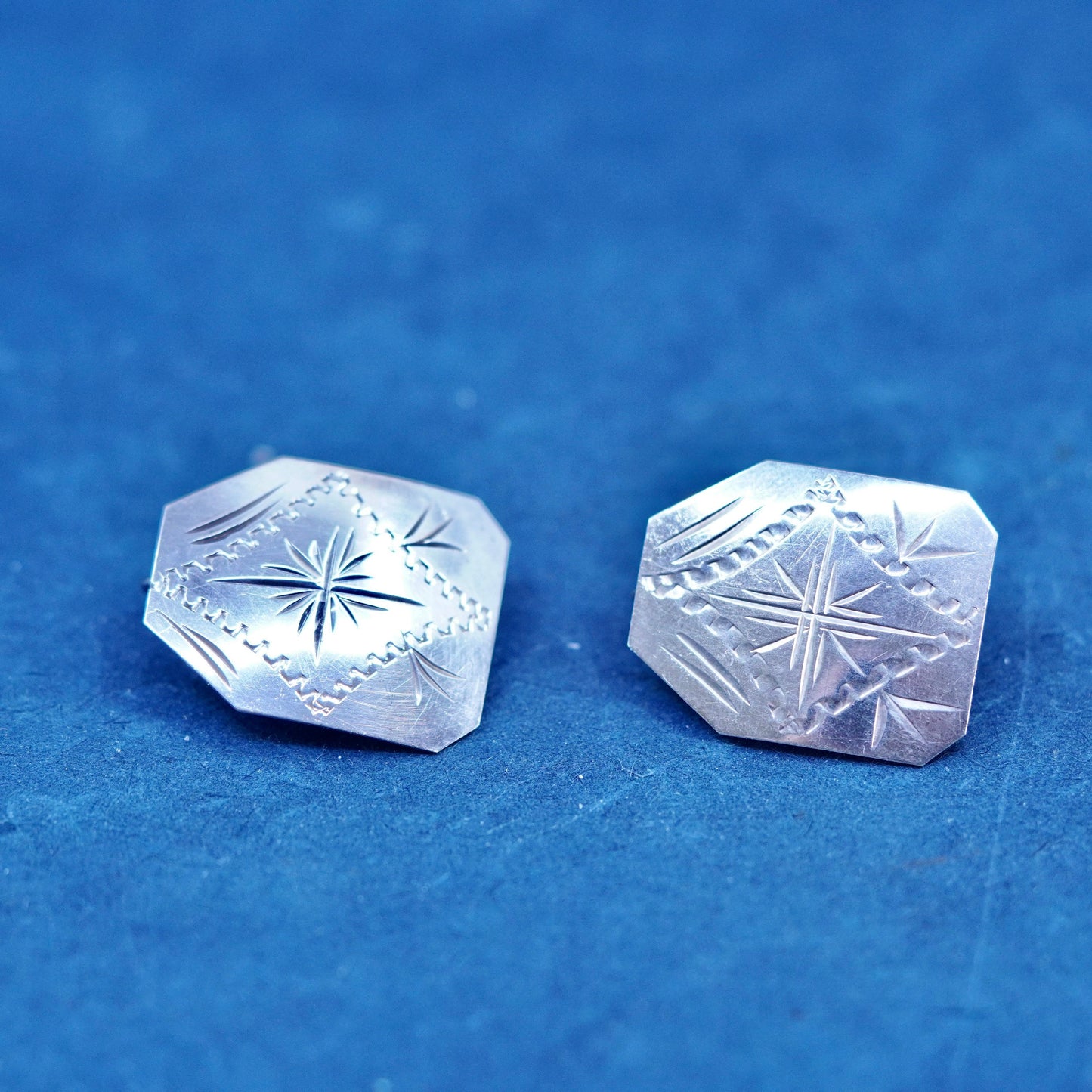Vintage Native American Sterling Silver handmade Earrings. 925 tag dangles