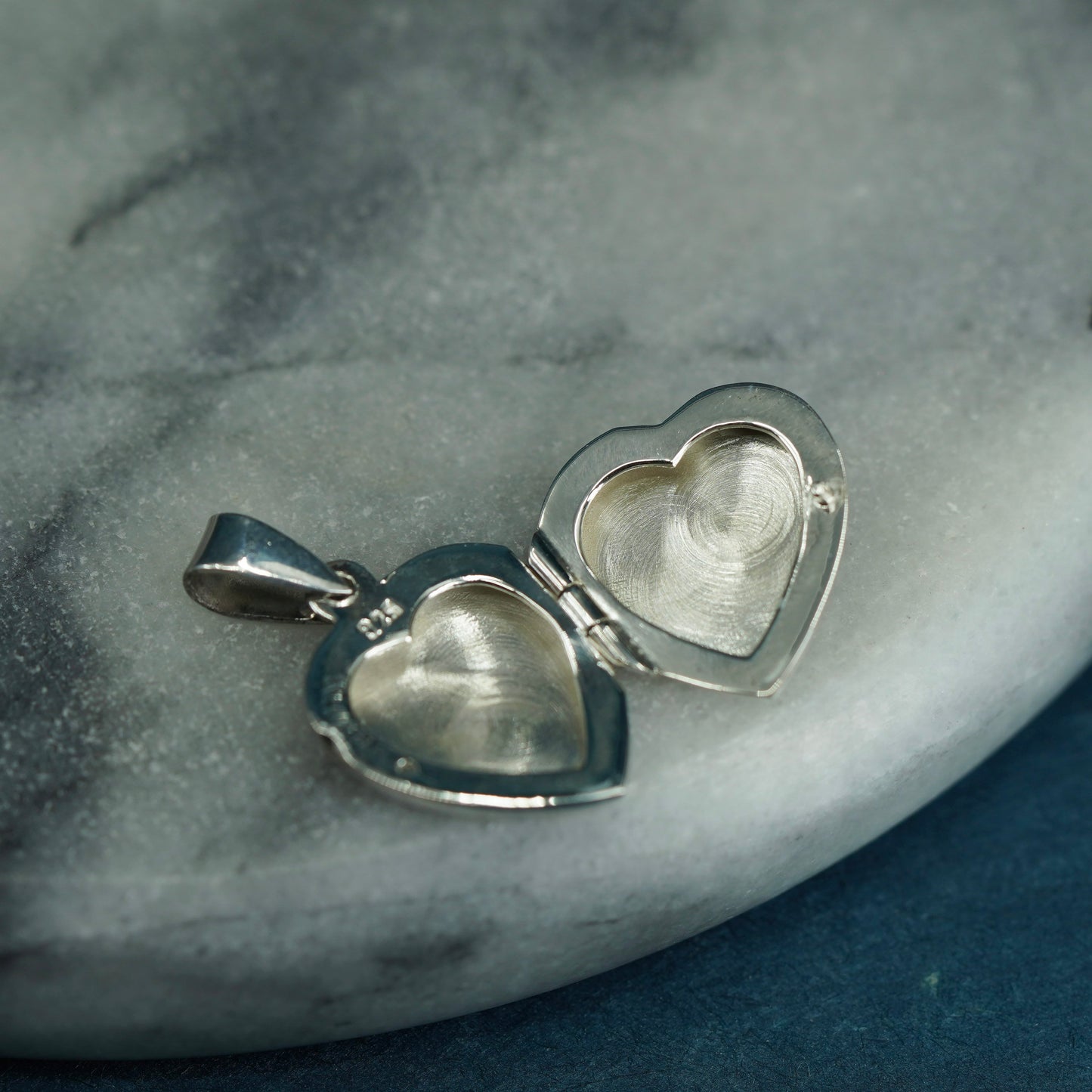 Vintage Sterling silver handmade pendant, 925 heart photo locket